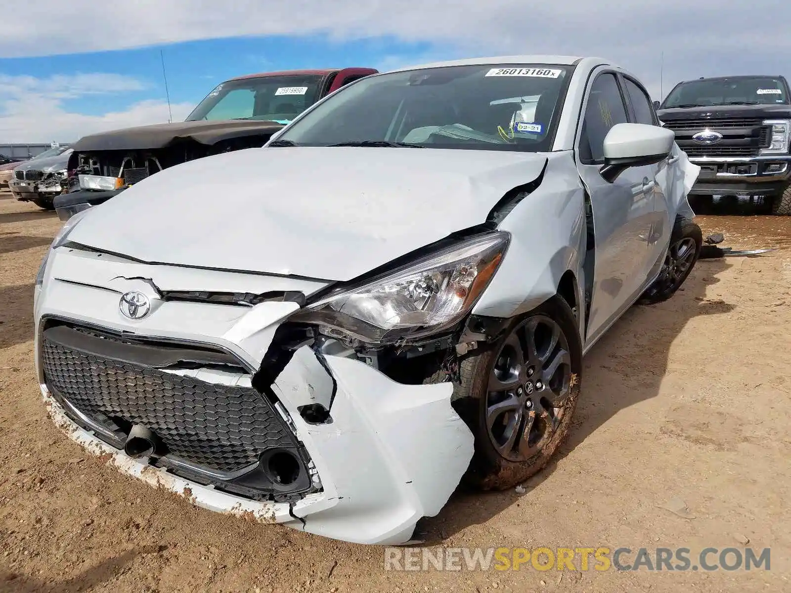 2 Photograph of a damaged car 3MYDLBYV5KY518278 TOYOTA YARIS 2019