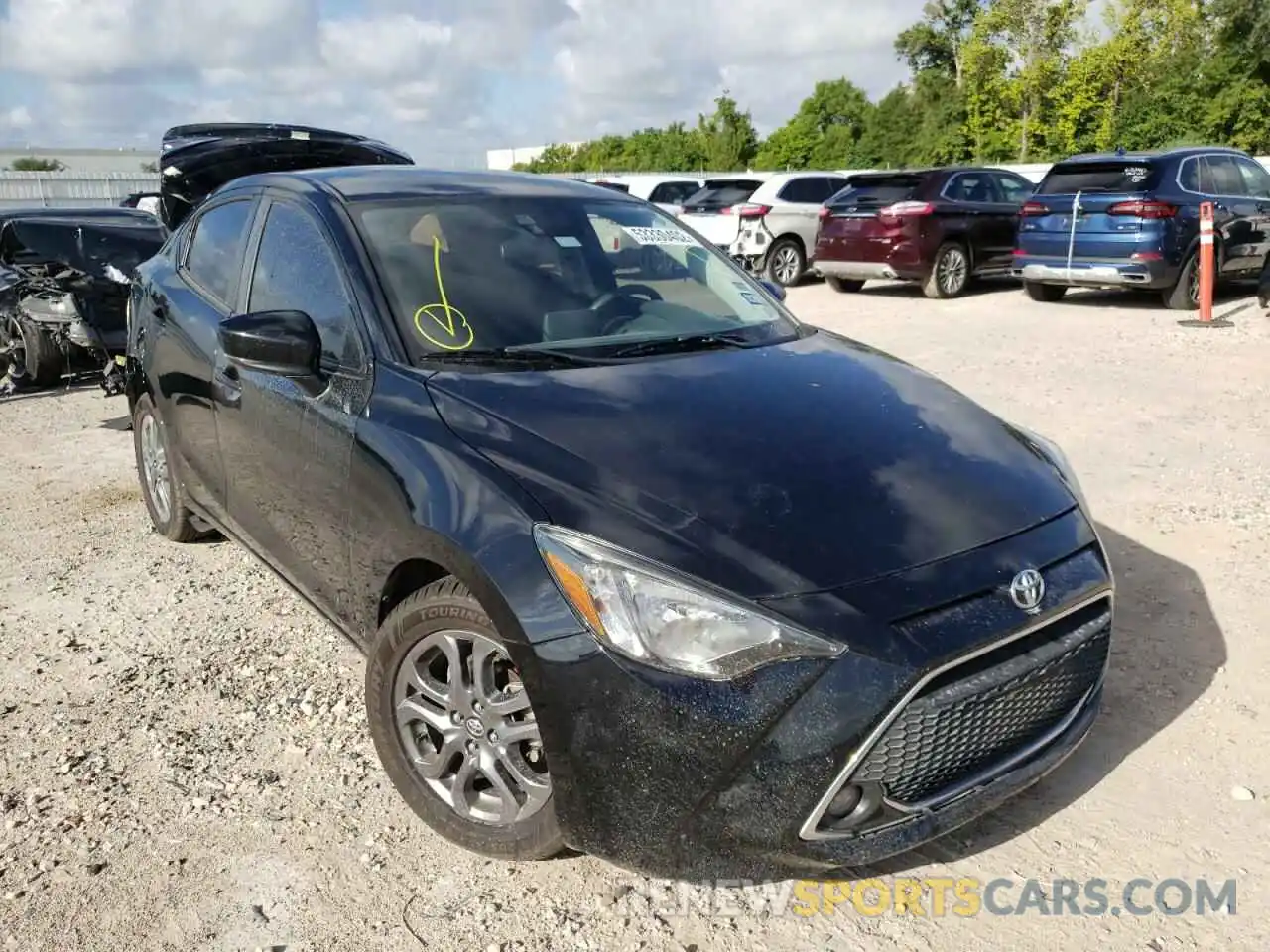 1 Photograph of a damaged car 3MYDLBYV5KY518393 TOYOTA YARIS 2019