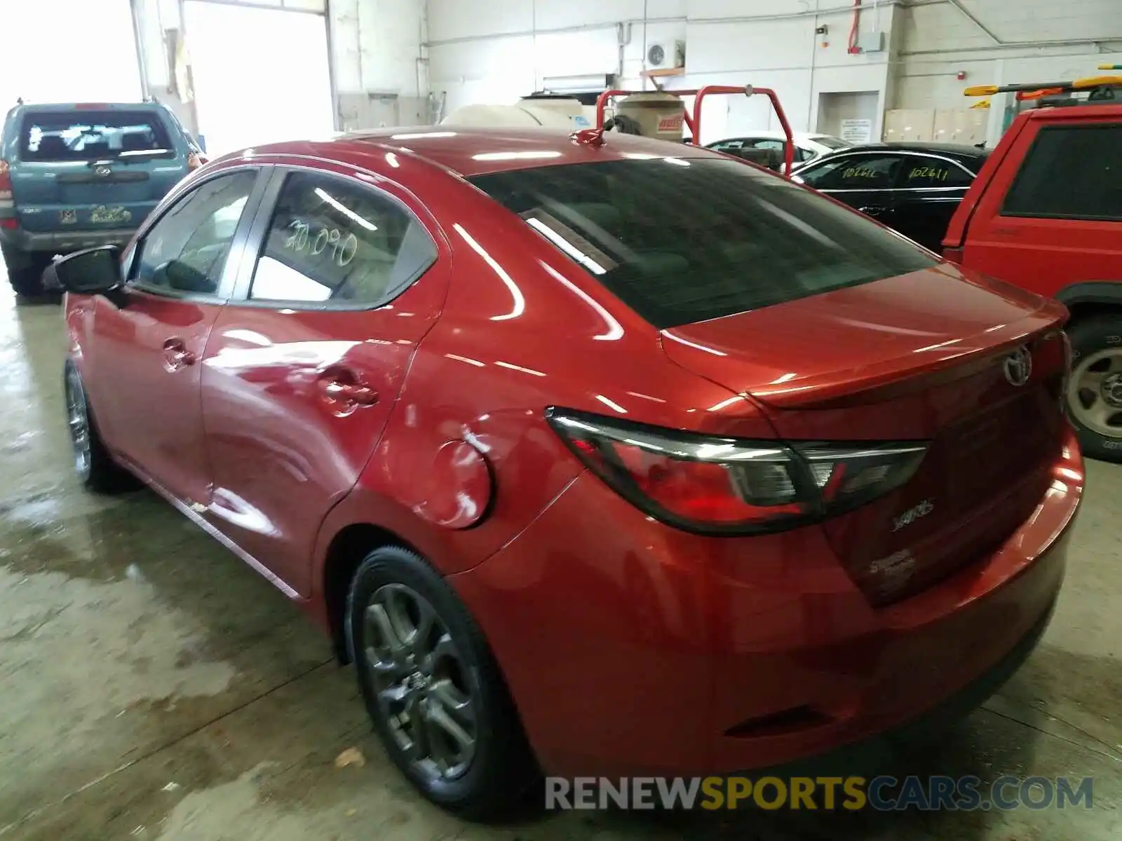 3 Photograph of a damaged car 3MYDLBYV5KY519141 TOYOTA YARIS 2019