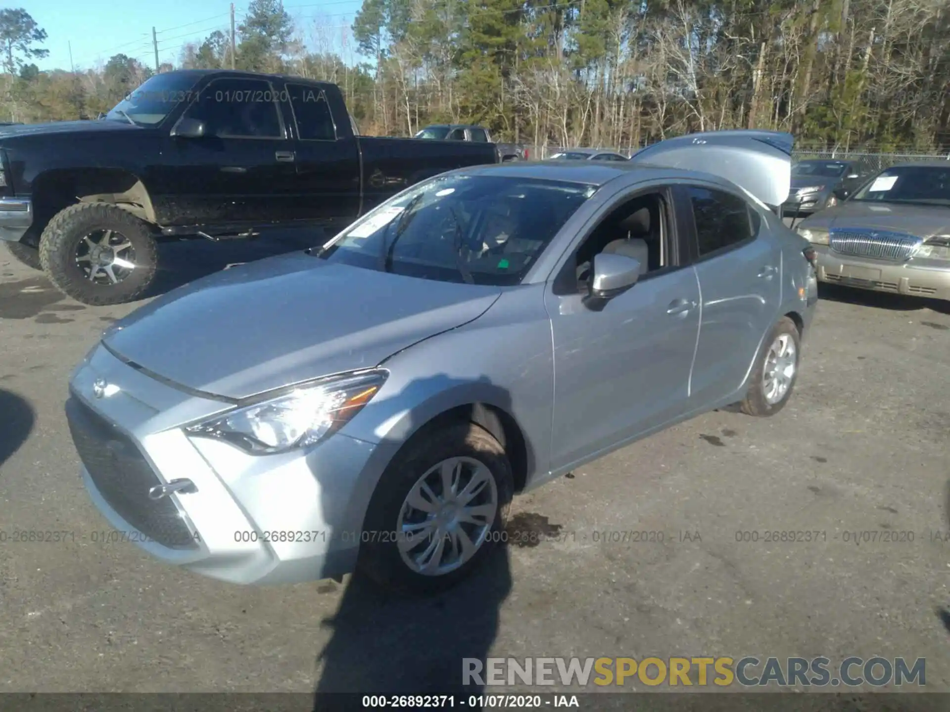 2 Photograph of a damaged car 3MYDLBYV5KY520449 TOYOTA YARIS 2019