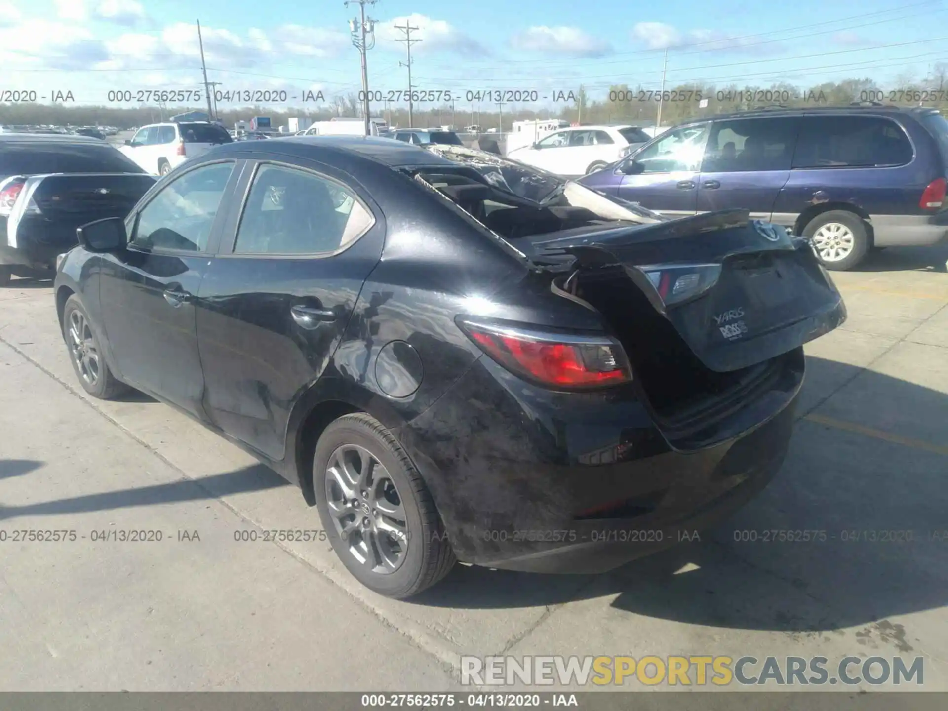 3 Photograph of a damaged car 3MYDLBYV5KY520659 TOYOTA YARIS 2019