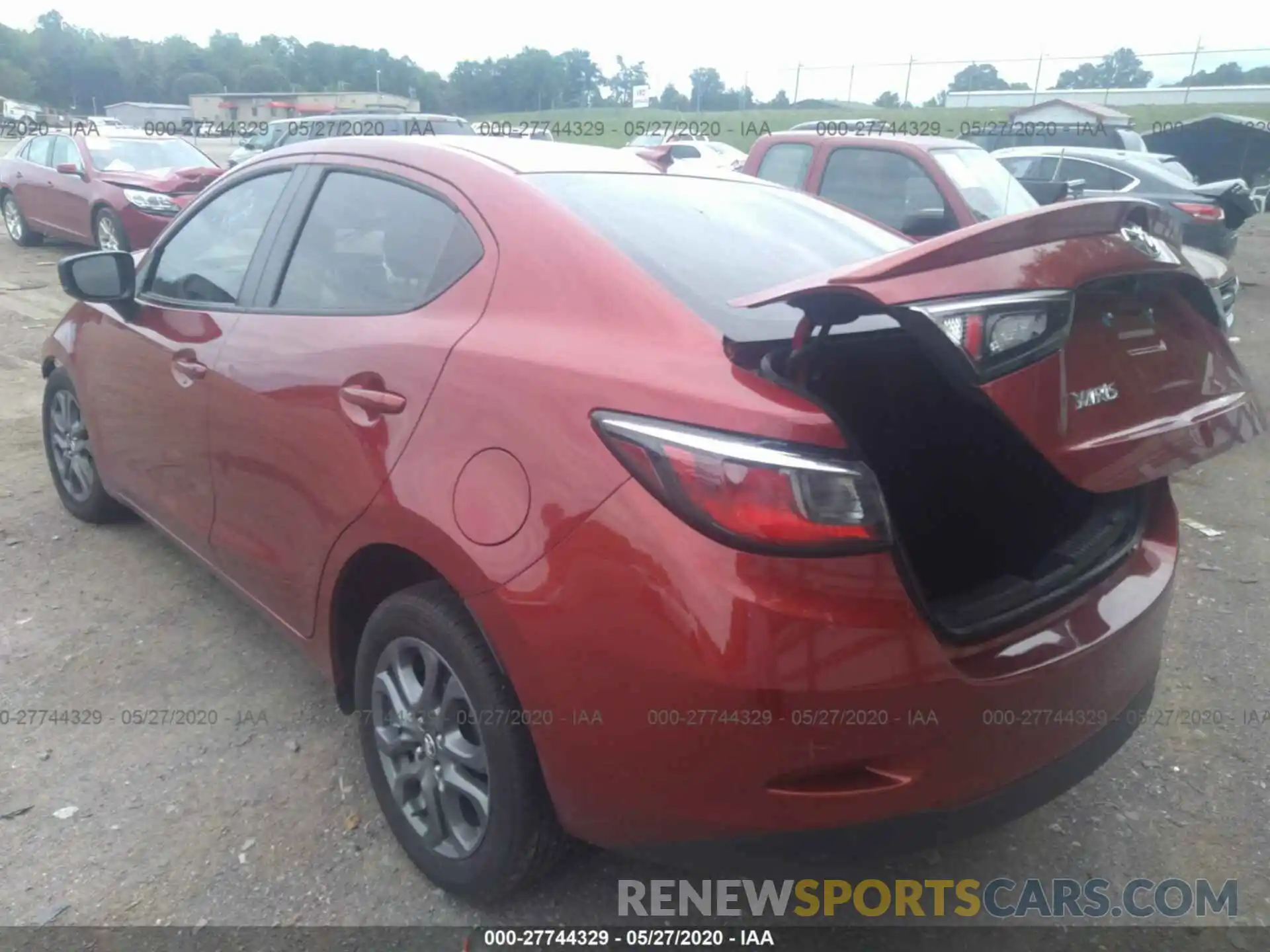 3 Photograph of a damaged car 3MYDLBYV5KY521164 TOYOTA YARIS 2019