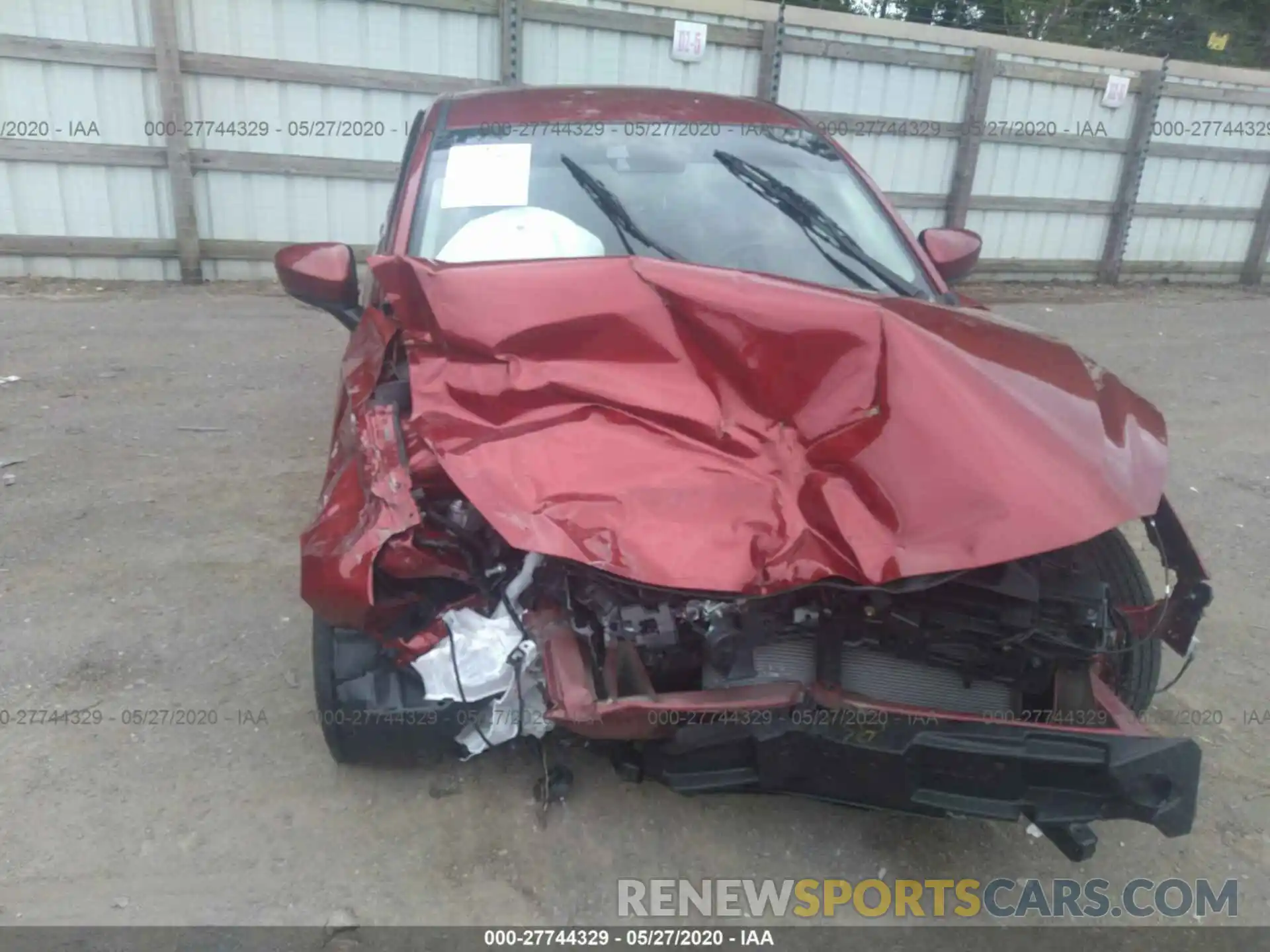 6 Photograph of a damaged car 3MYDLBYV5KY521164 TOYOTA YARIS 2019