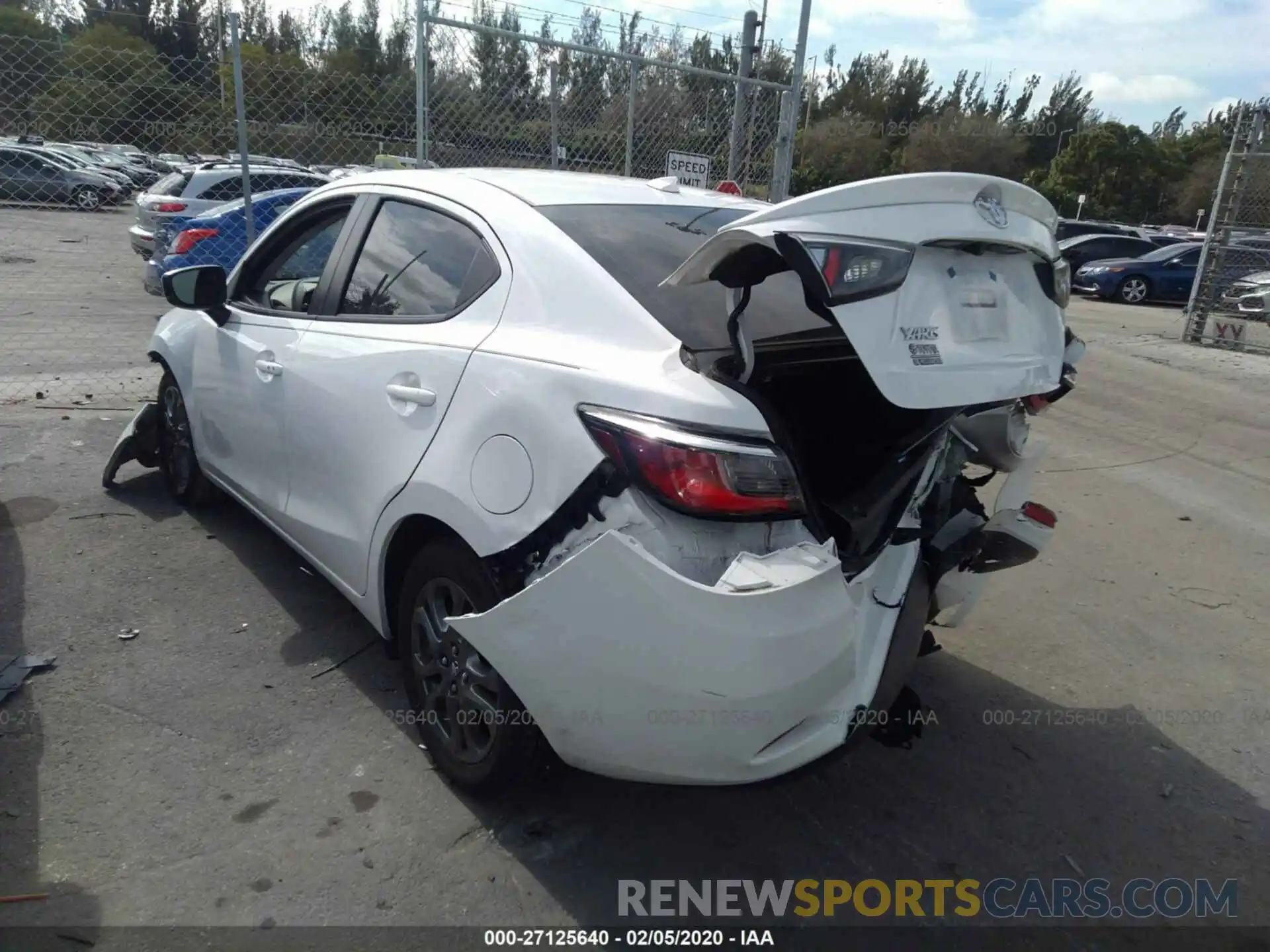 3 Photograph of a damaged car 3MYDLBYV5KY521360 TOYOTA YARIS 2019