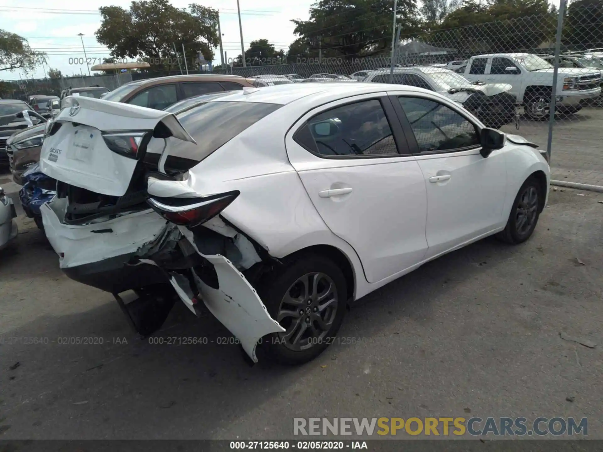 4 Photograph of a damaged car 3MYDLBYV5KY521360 TOYOTA YARIS 2019