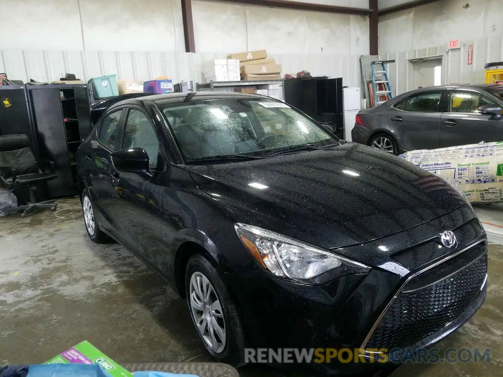 1 Photograph of a damaged car 3MYDLBYV5KY522105 TOYOTA YARIS 2019