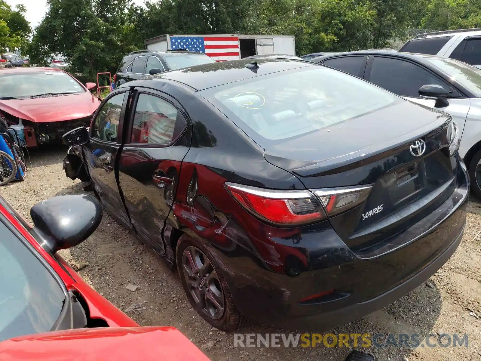 3 Photograph of a damaged car 3MYDLBYV5KY522802 TOYOTA YARIS 2019