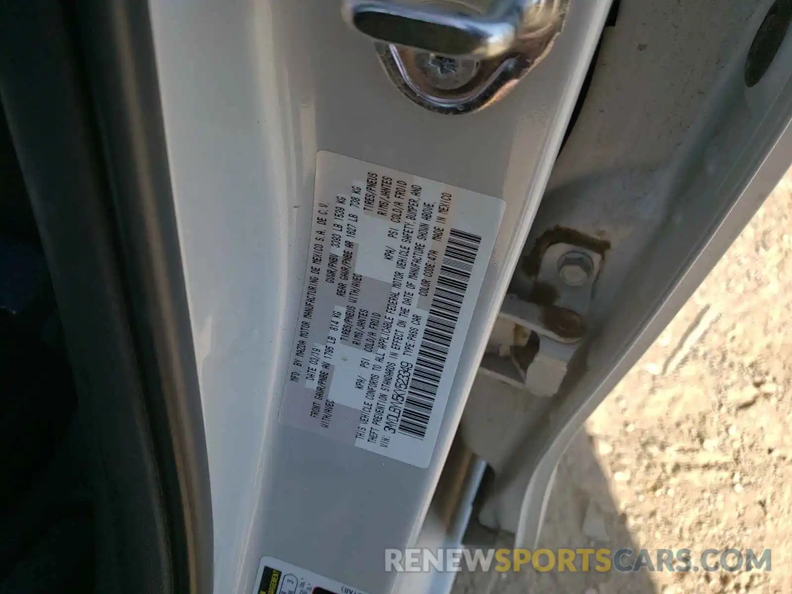 10 Photograph of a damaged car 3MYDLBYV5KY523349 TOYOTA YARIS 2019