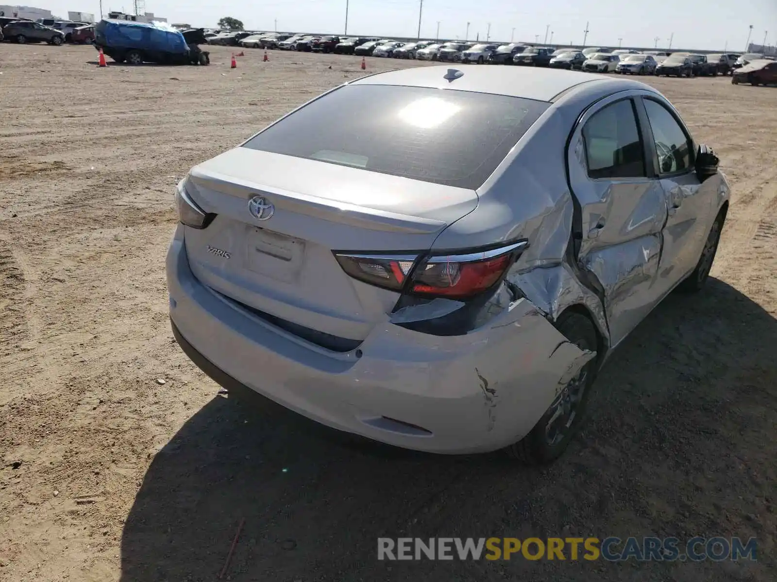 4 Photograph of a damaged car 3MYDLBYV5KY523349 TOYOTA YARIS 2019