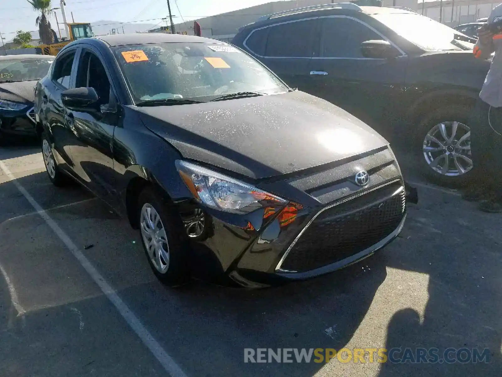 1 Photograph of a damaged car 3MYDLBYV5KY524498 TOYOTA YARIS 2019