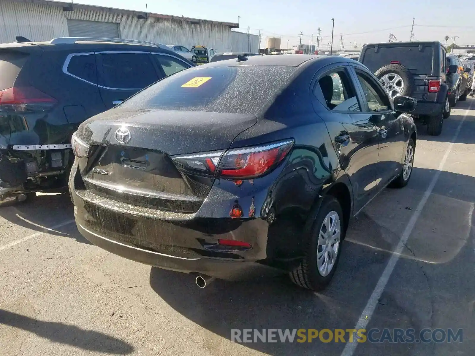 4 Photograph of a damaged car 3MYDLBYV5KY524498 TOYOTA YARIS 2019