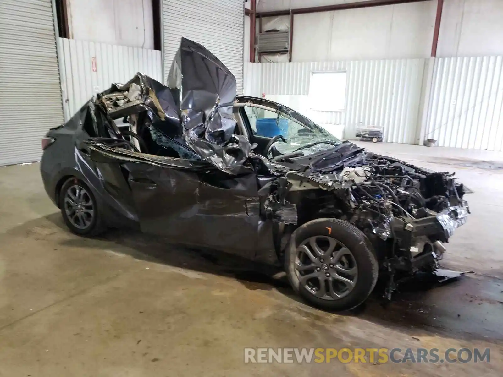 9 Photograph of a damaged car 3MYDLBYV5KY526204 TOYOTA YARIS 2019