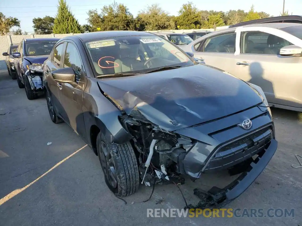 1 Photograph of a damaged car 3MYDLBYV5KY526252 TOYOTA YARIS 2019