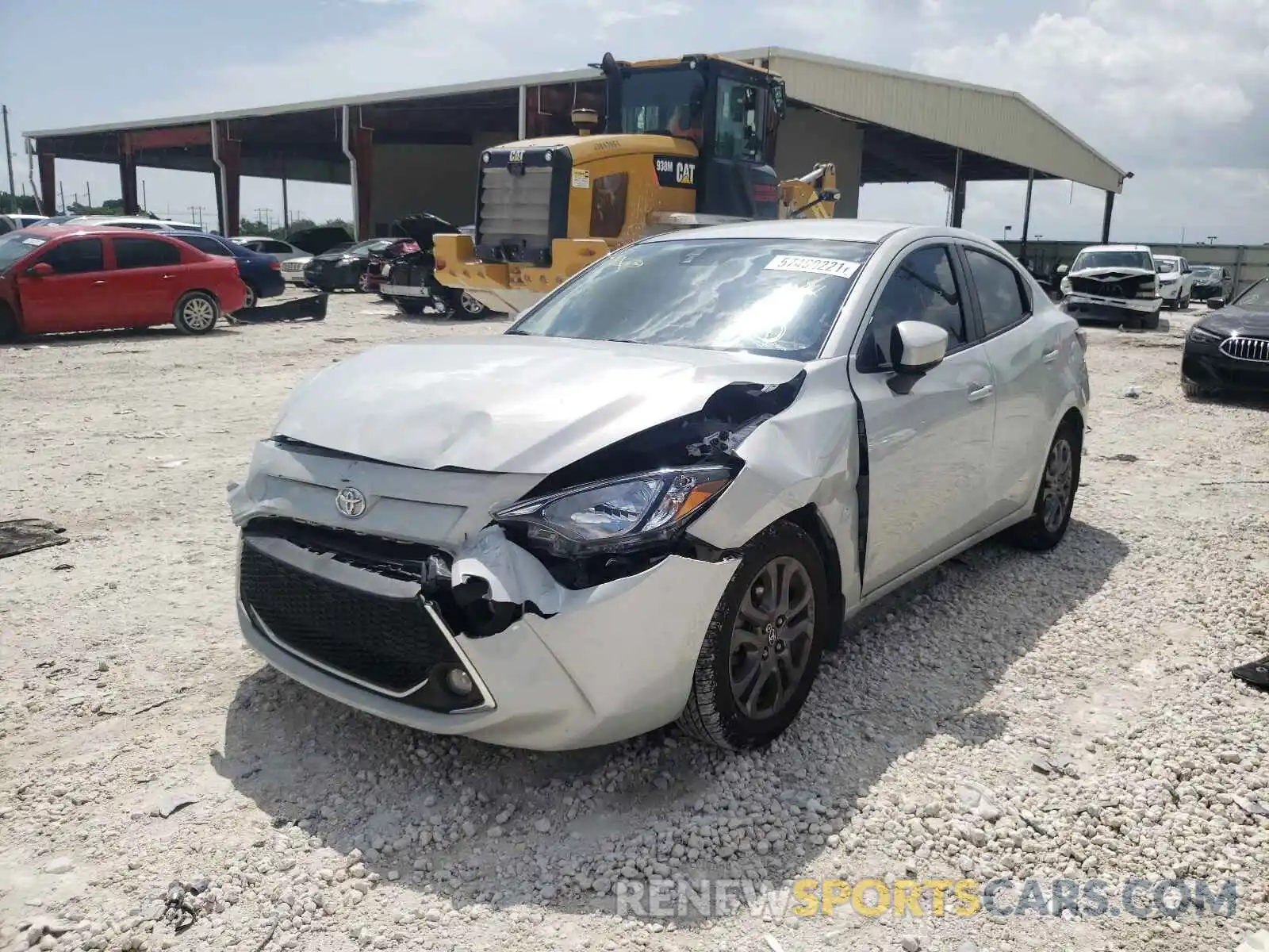 9 Photograph of a damaged car 3MYDLBYV5KY528129 TOYOTA YARIS 2019