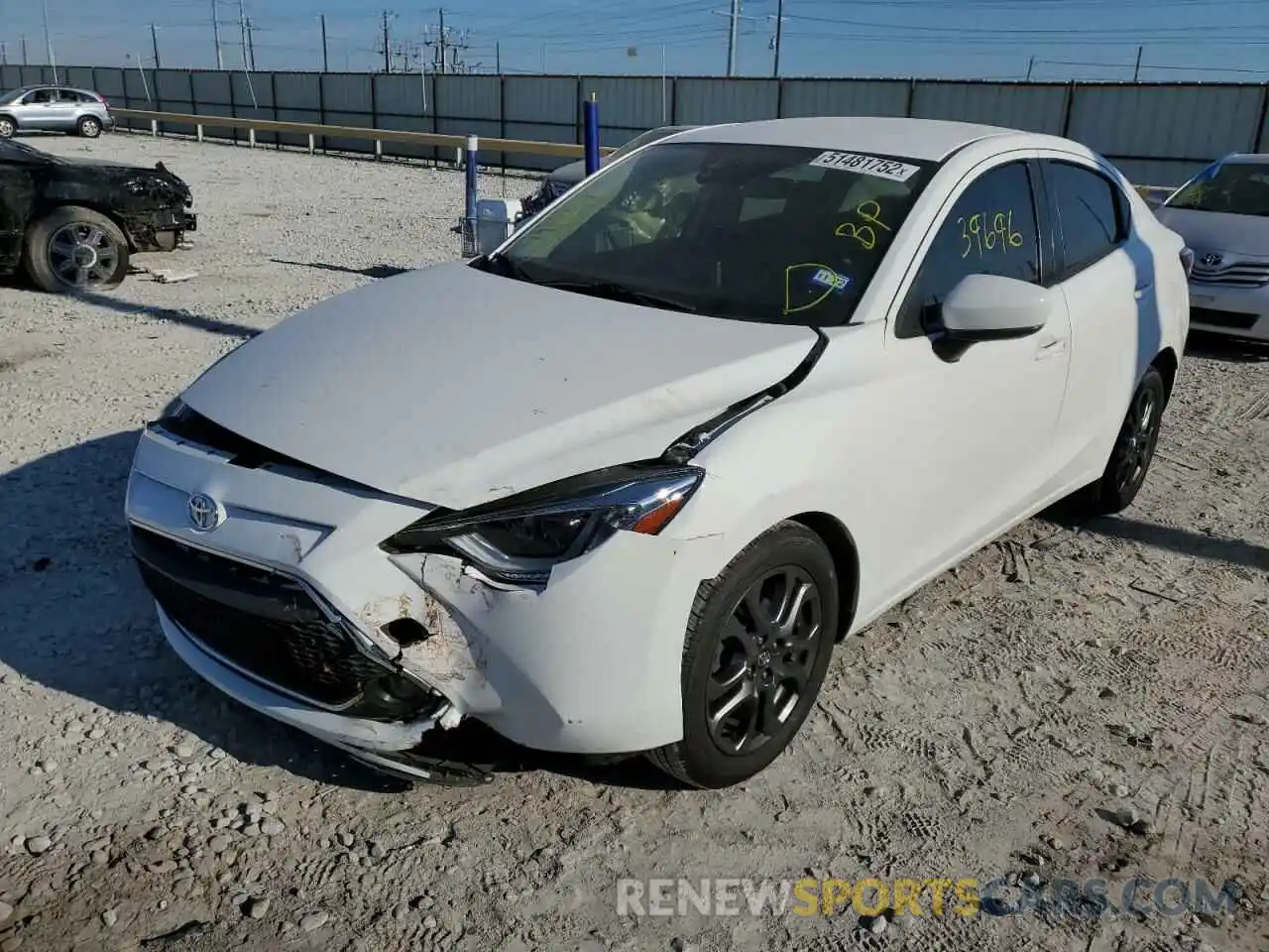 2 Photograph of a damaged car 3MYDLBYV6KY500078 TOYOTA YARIS 2019