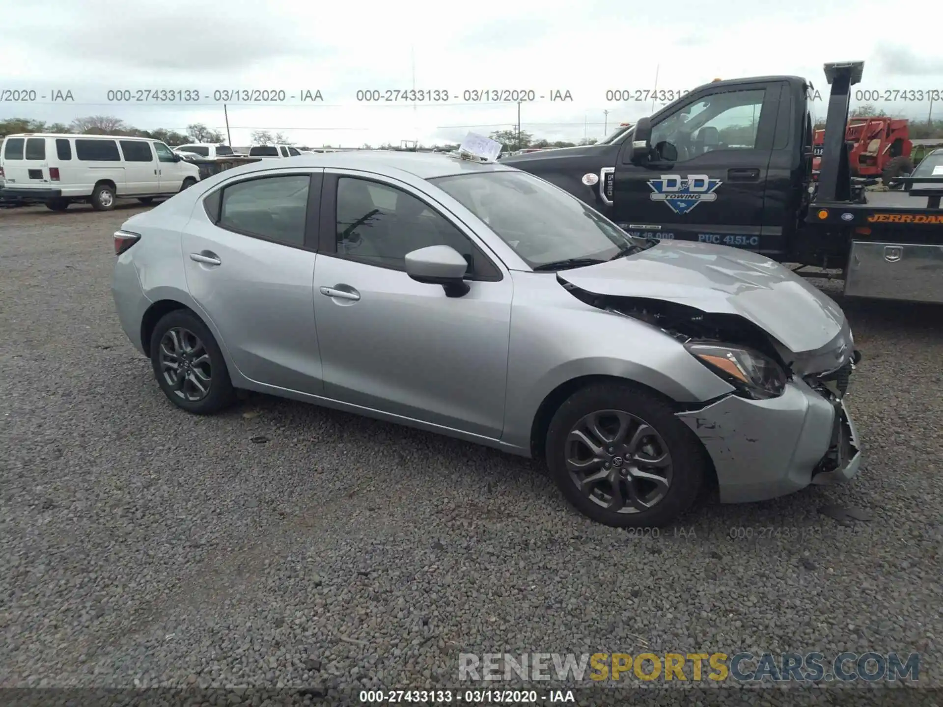 1 Photograph of a damaged car 3MYDLBYV6KY500842 TOYOTA YARIS 2019