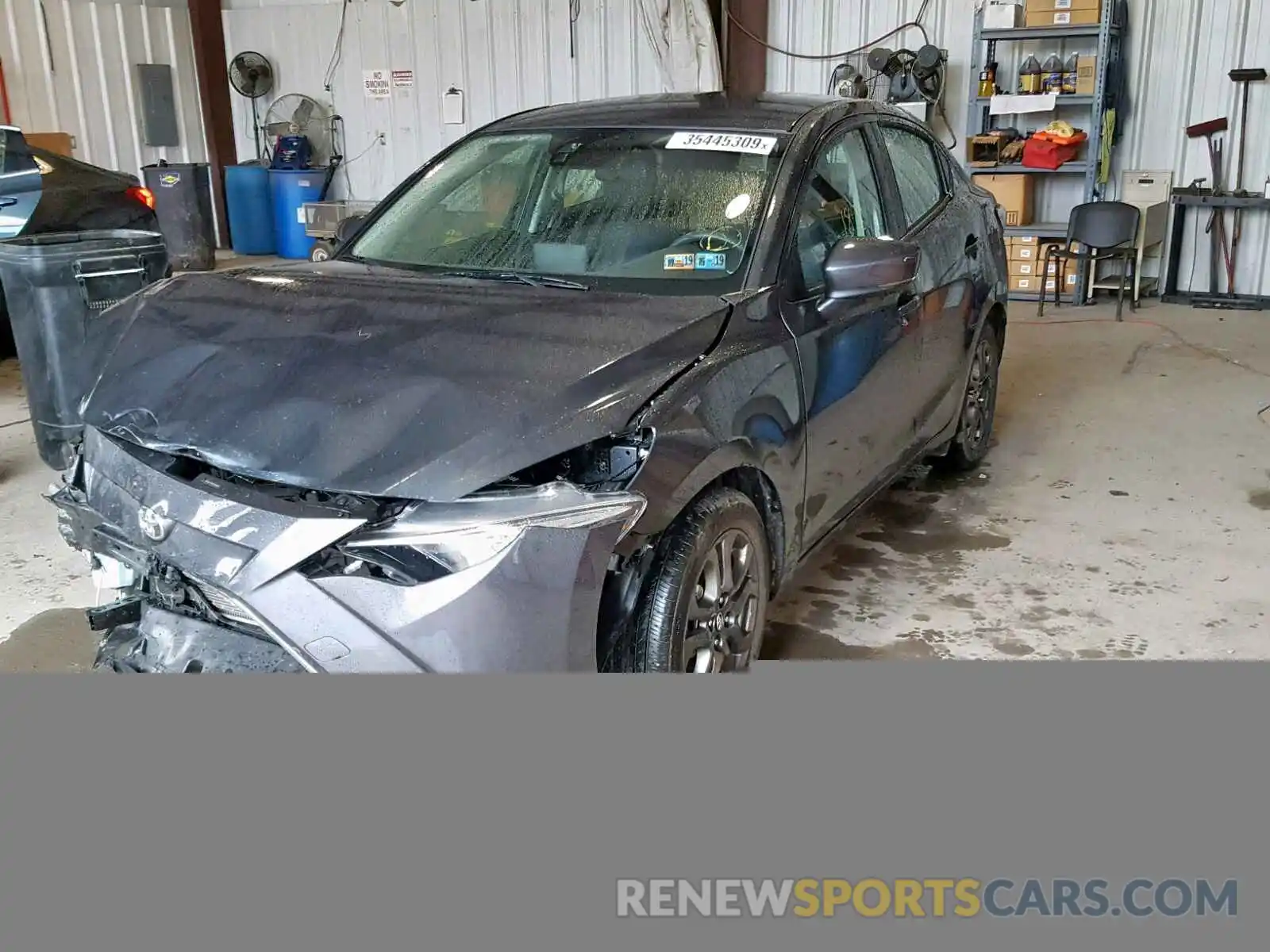 2 Photograph of a damaged car 3MYDLBYV6KY500856 TOYOTA YARIS 2019