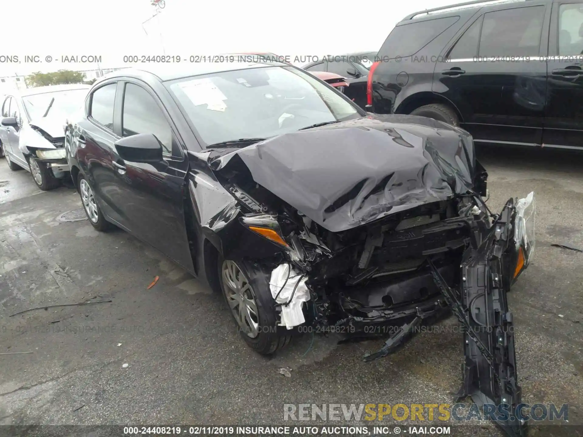 1 Photograph of a damaged car 3MYDLBYV6KY501733 TOYOTA YARIS 2019