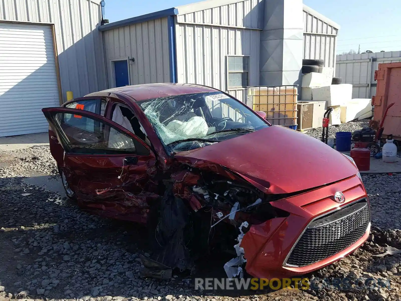 1 Photograph of a damaged car 3MYDLBYV6KY501943 TOYOTA YARIS 2019