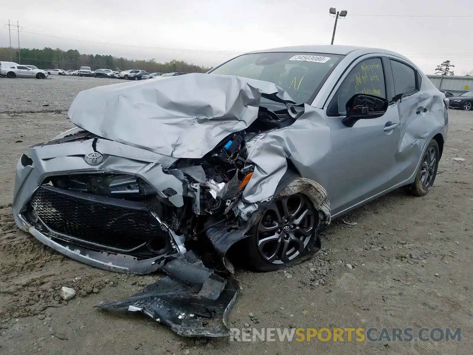 2 Photograph of a damaged car 3MYDLBYV6KY502400 TOYOTA YARIS 2019