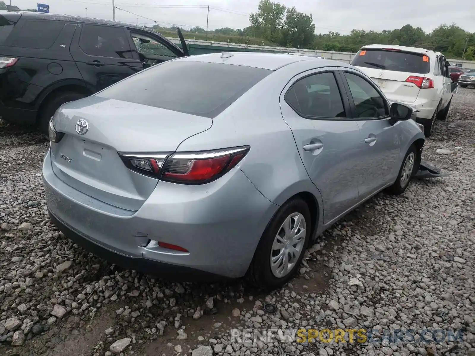 4 Photograph of a damaged car 3MYDLBYV6KY502705 TOYOTA YARIS 2019