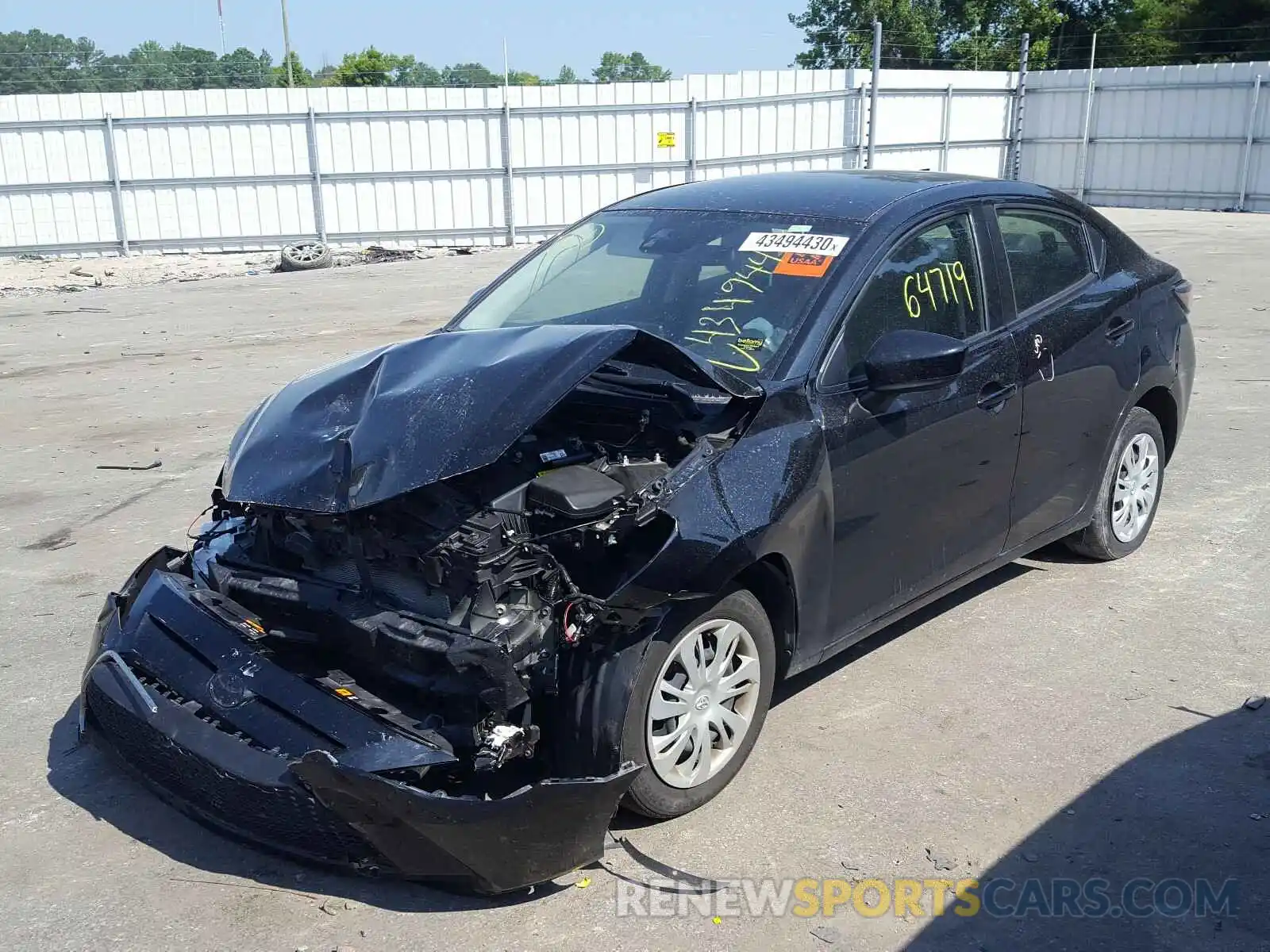 2 Photograph of a damaged car 3MYDLBYV6KY502817 TOYOTA YARIS 2019