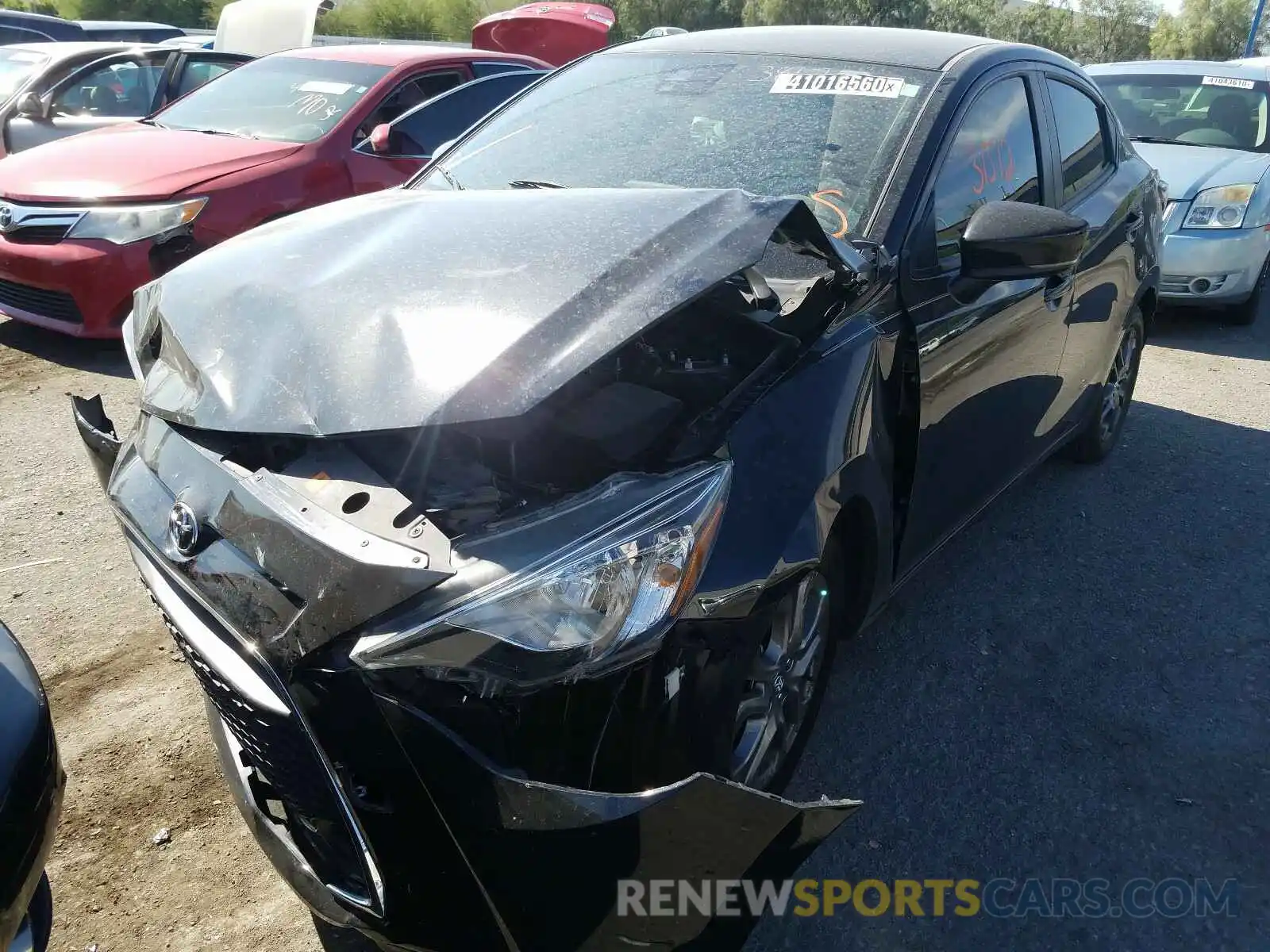 2 Photograph of a damaged car 3MYDLBYV6KY503708 TOYOTA YARIS 2019