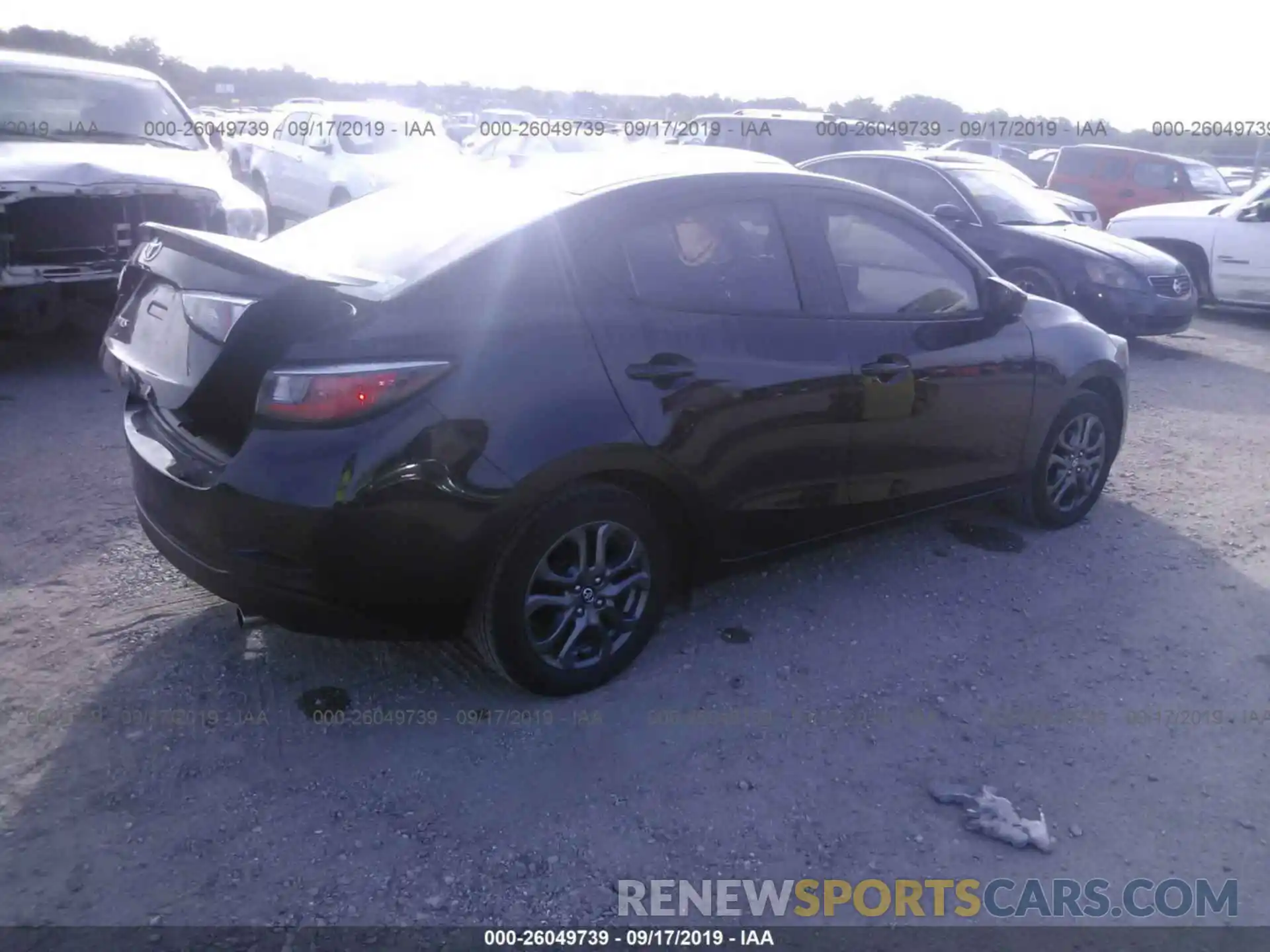 4 Photograph of a damaged car 3MYDLBYV6KY505071 TOYOTA YARIS 2019