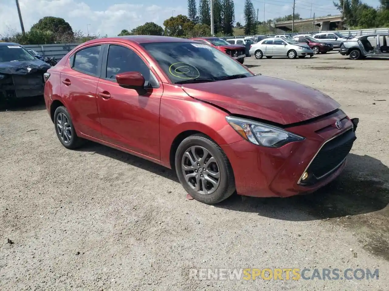 1 Photograph of a damaged car 3MYDLBYV6KY505880 TOYOTA YARIS 2019