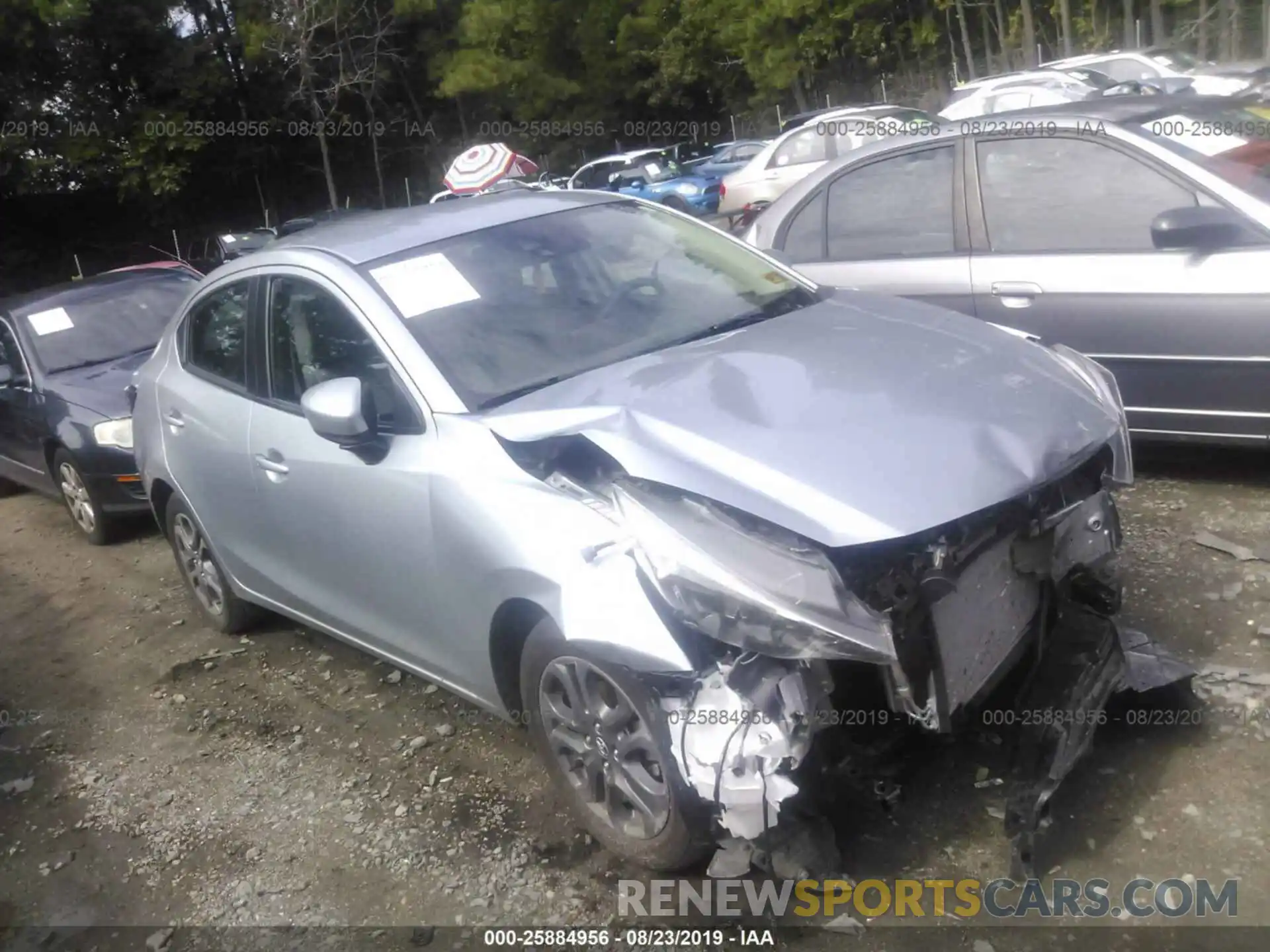 1 Photograph of a damaged car 3MYDLBYV6KY506589 TOYOTA YARIS 2019