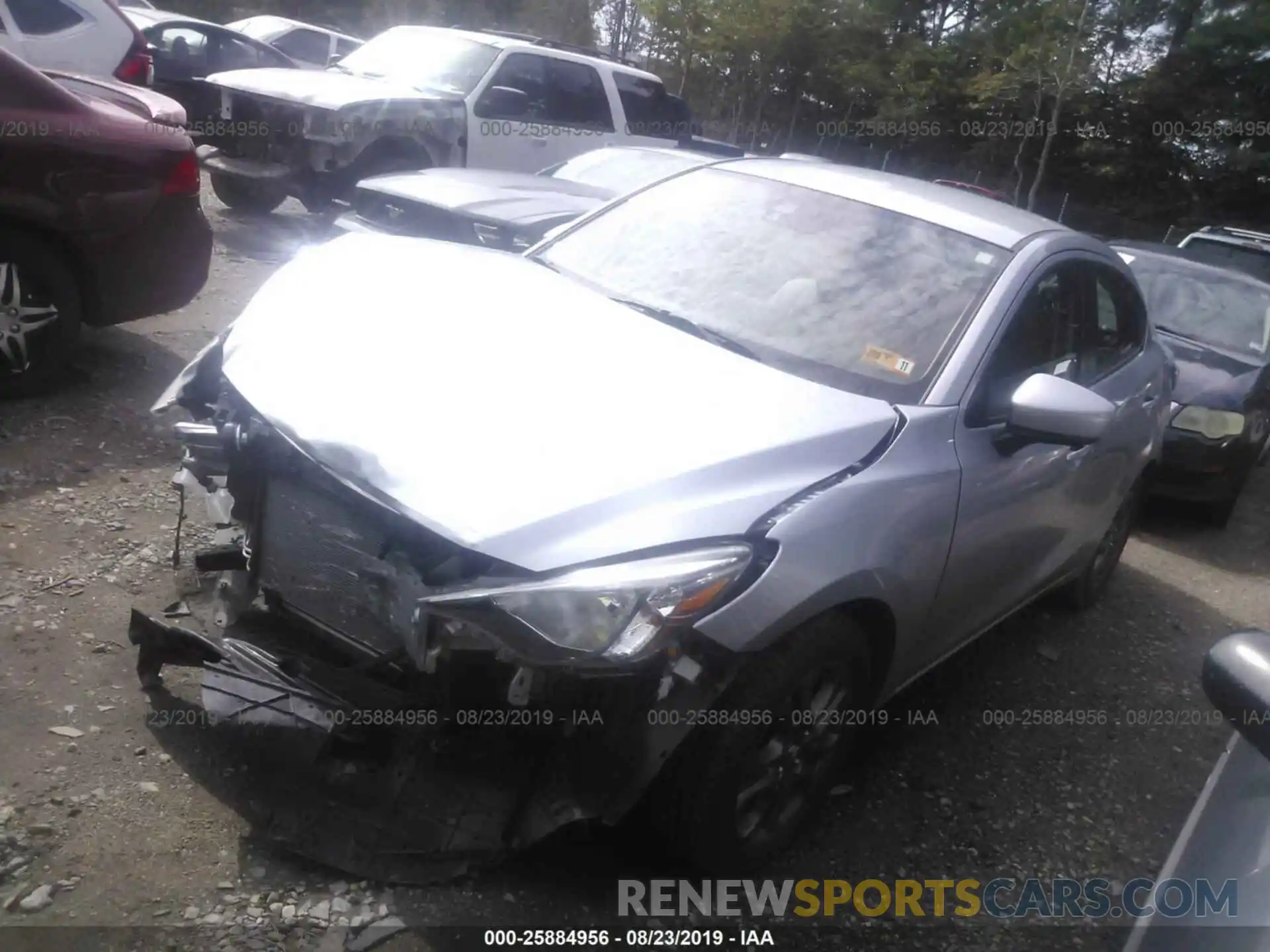 2 Photograph of a damaged car 3MYDLBYV6KY506589 TOYOTA YARIS 2019