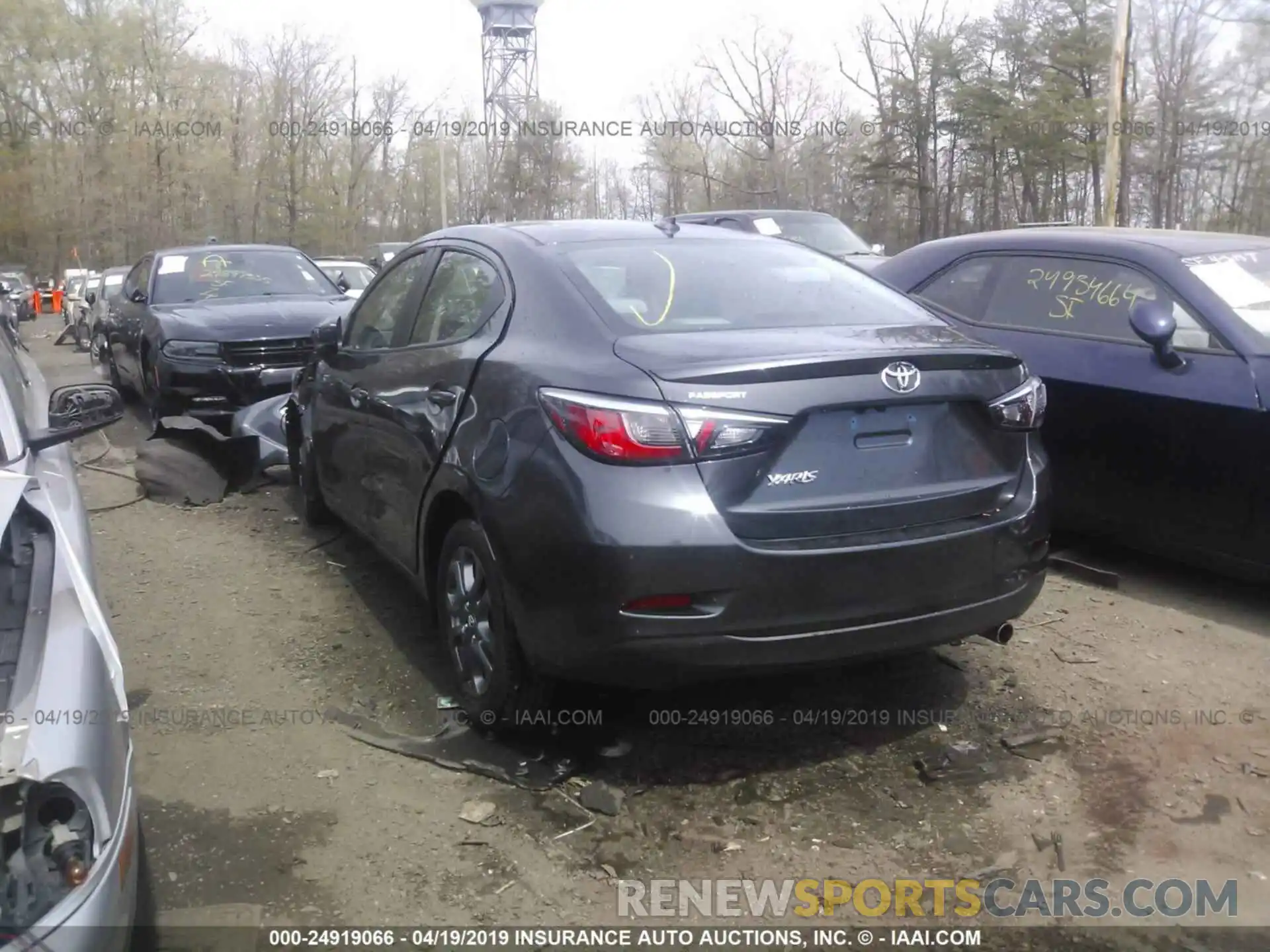 3 Photograph of a damaged car 3MYDLBYV6KY509010 TOYOTA YARIS 2019