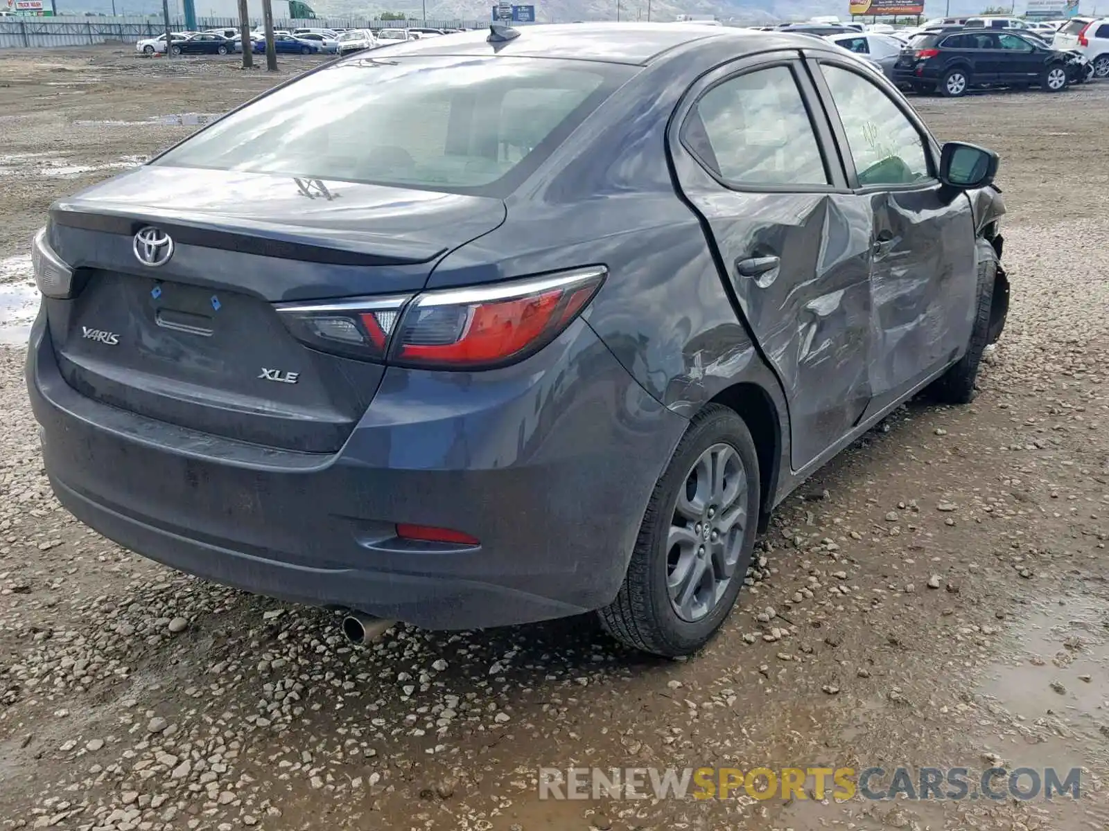 4 Photograph of a damaged car 3MYDLBYV6KY509654 TOYOTA YARIS 2019