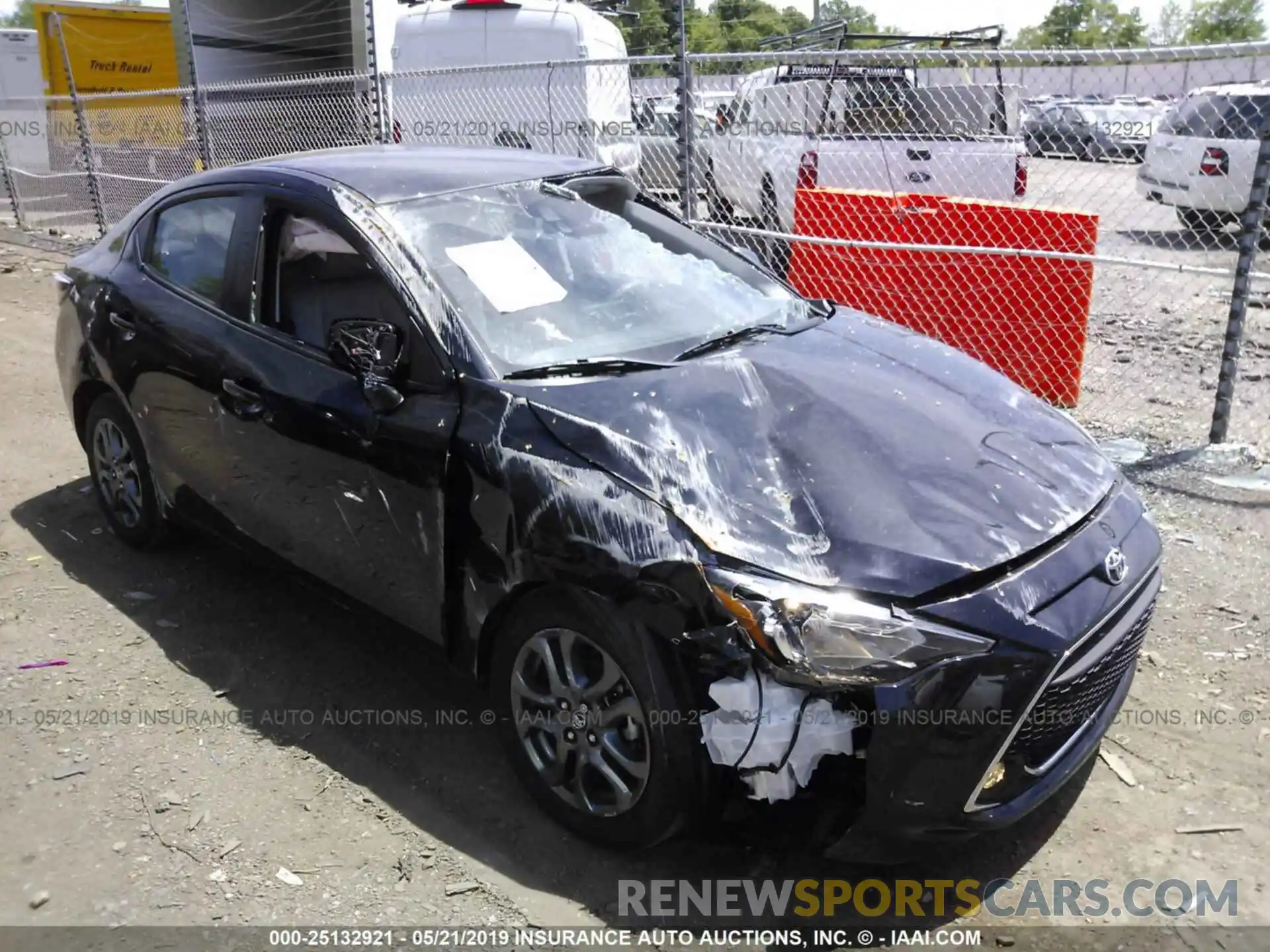 1 Photograph of a damaged car 3MYDLBYV6KY510271 TOYOTA YARIS 2019