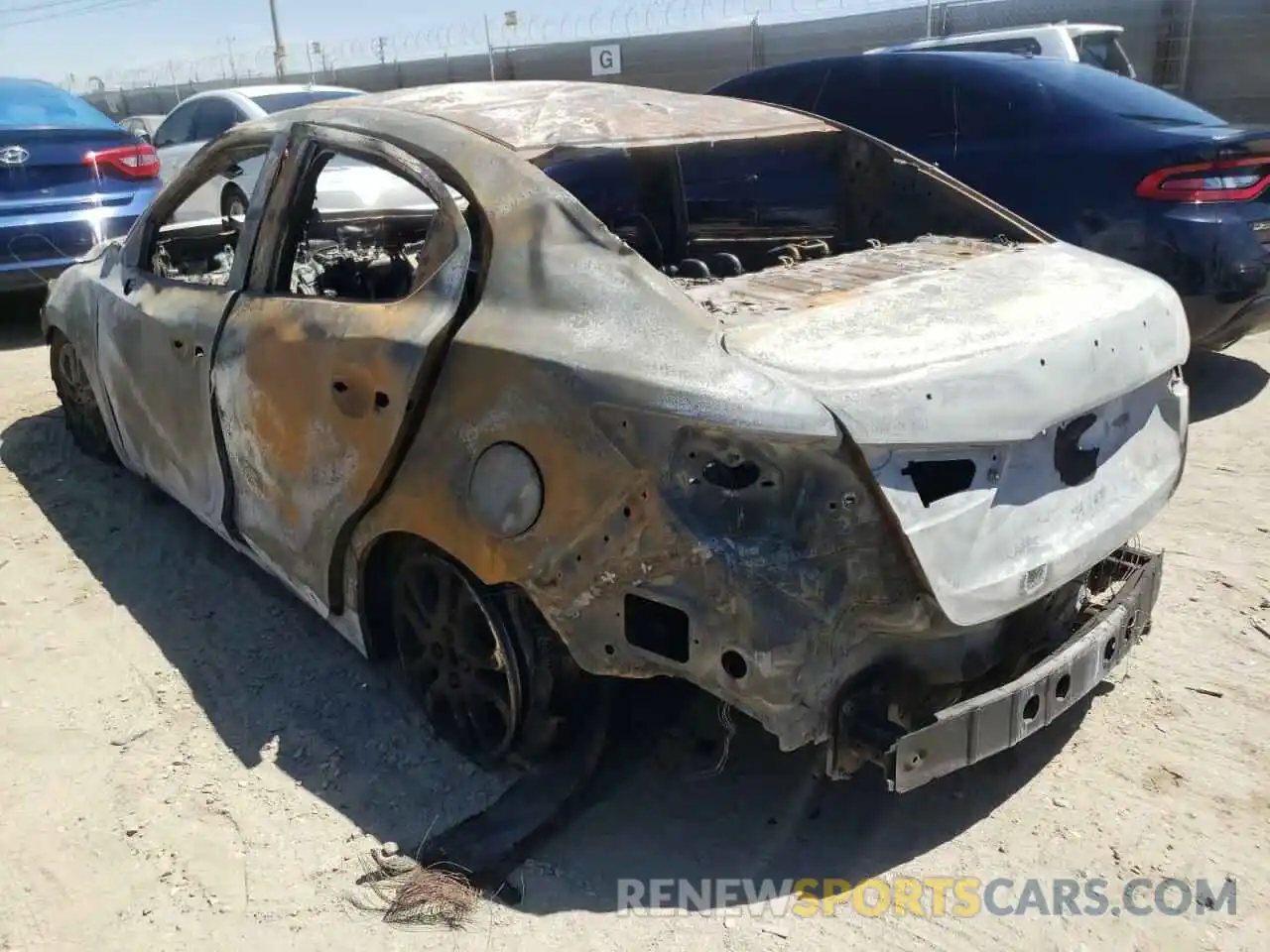 3 Photograph of a damaged car 3MYDLBYV6KY512053 TOYOTA YARIS 2019