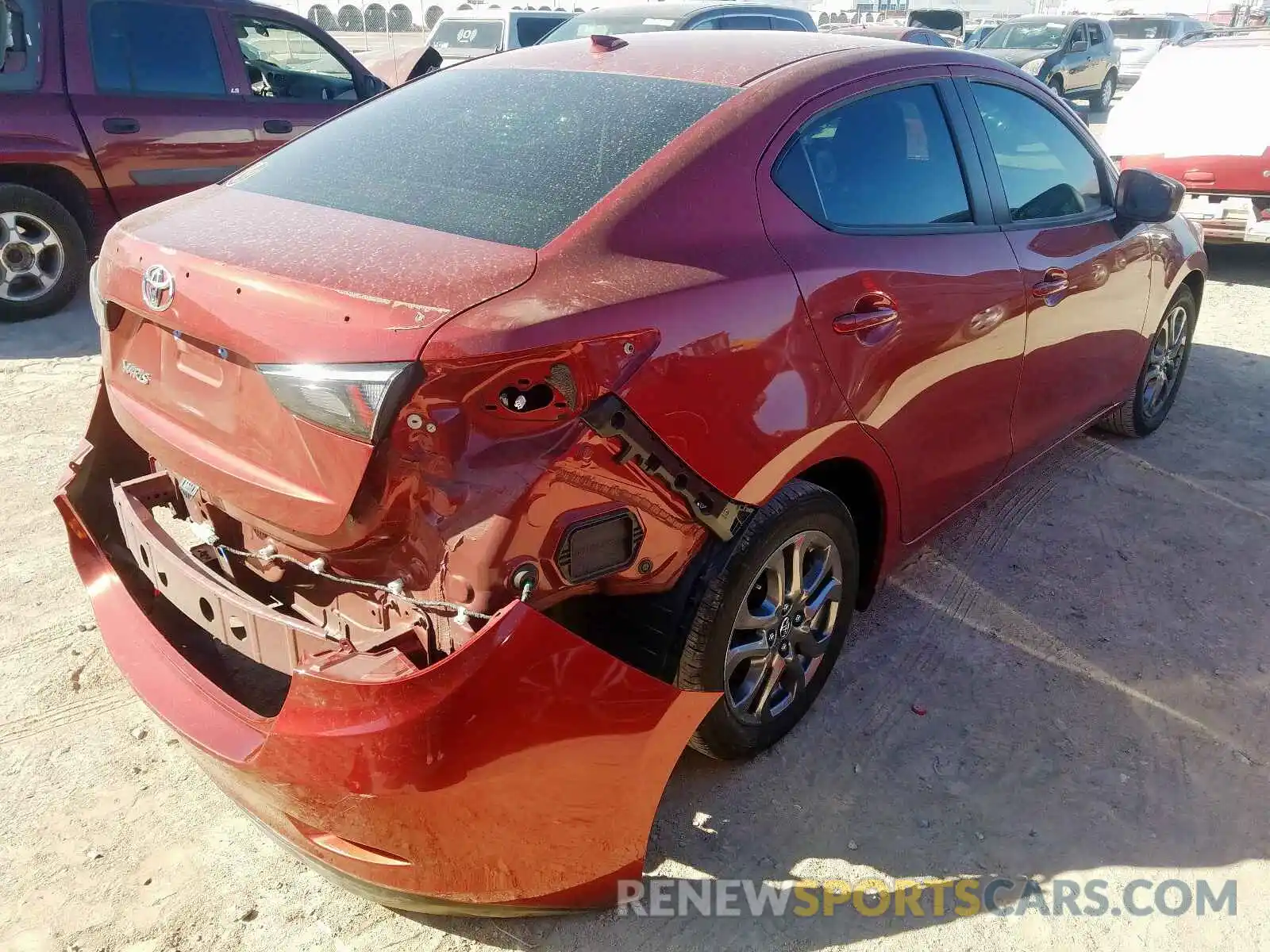 4 Photograph of a damaged car 3MYDLBYV6KY512652 TOYOTA YARIS 2019