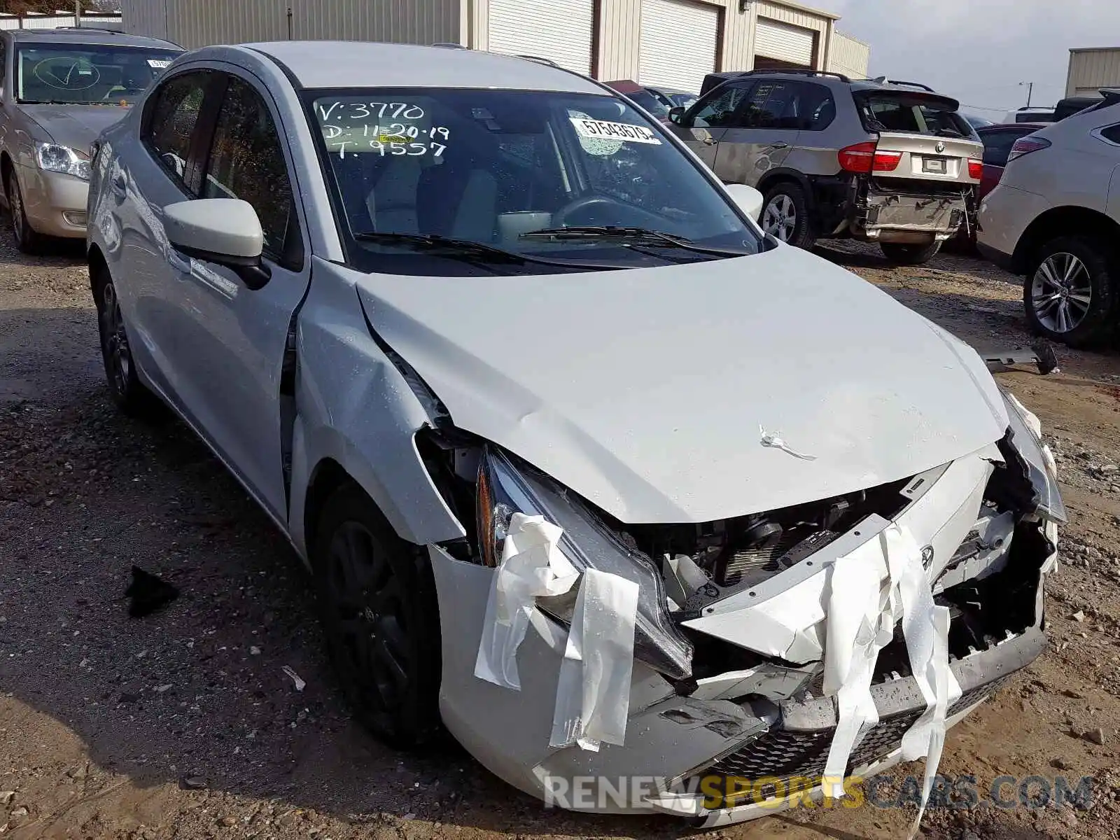 1 Photograph of a damaged car 3MYDLBYV6KY513770 TOYOTA YARIS 2019