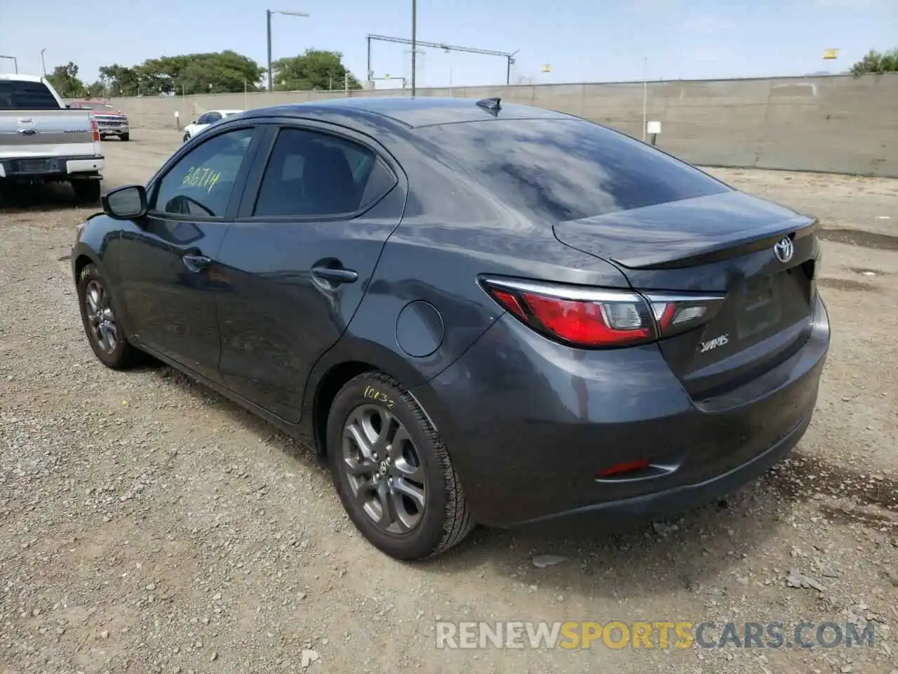 3 Photograph of a damaged car 3MYDLBYV6KY514031 TOYOTA YARIS 2019