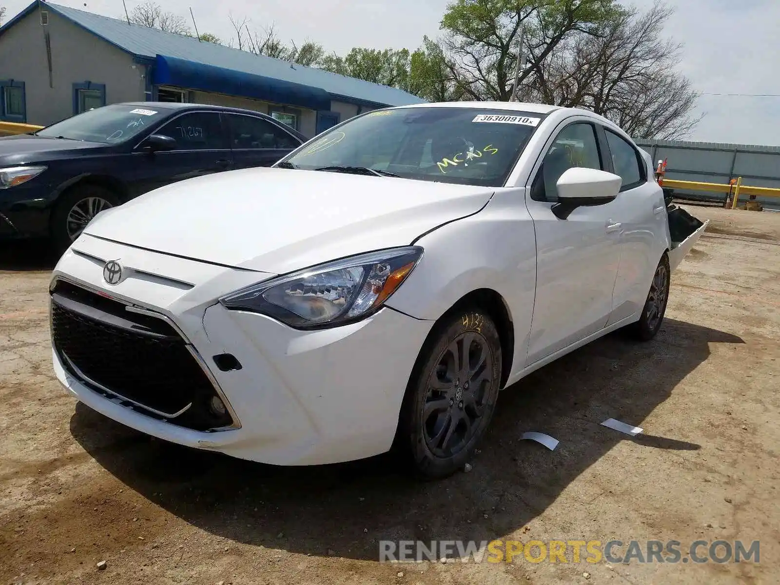 2 Photograph of a damaged car 3MYDLBYV6KY514336 TOYOTA YARIS 2019