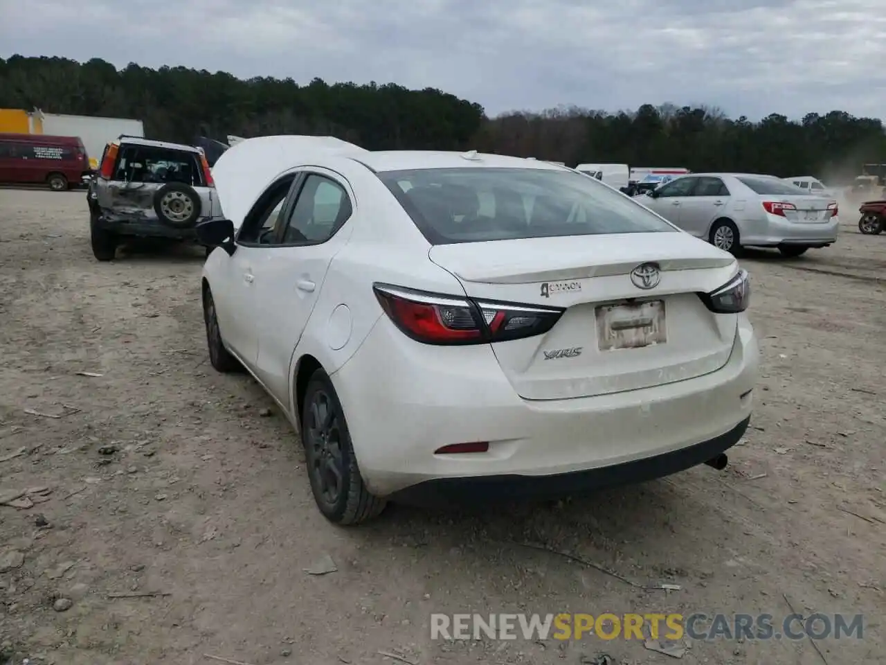 3 Photograph of a damaged car 3MYDLBYV6KY515146 TOYOTA YARIS 2019