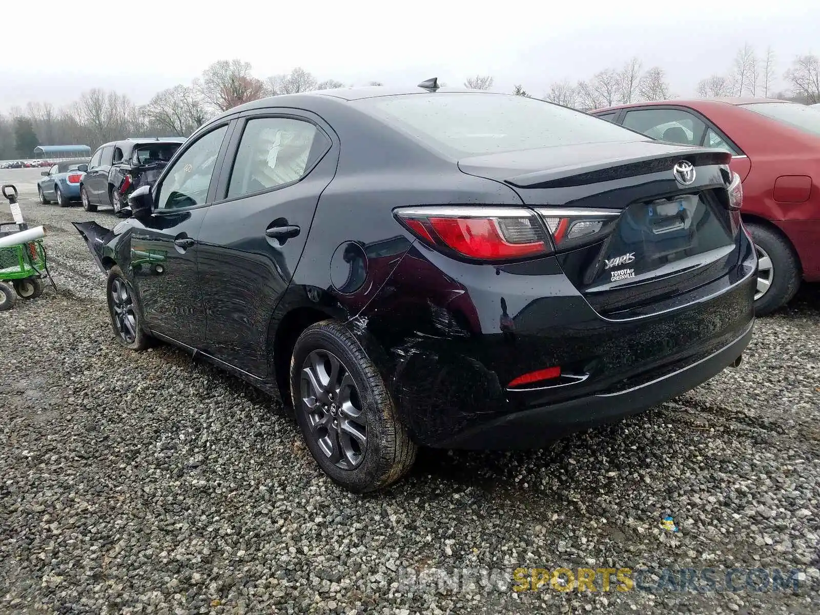 3 Photograph of a damaged car 3MYDLBYV6KY517883 TOYOTA YARIS 2019