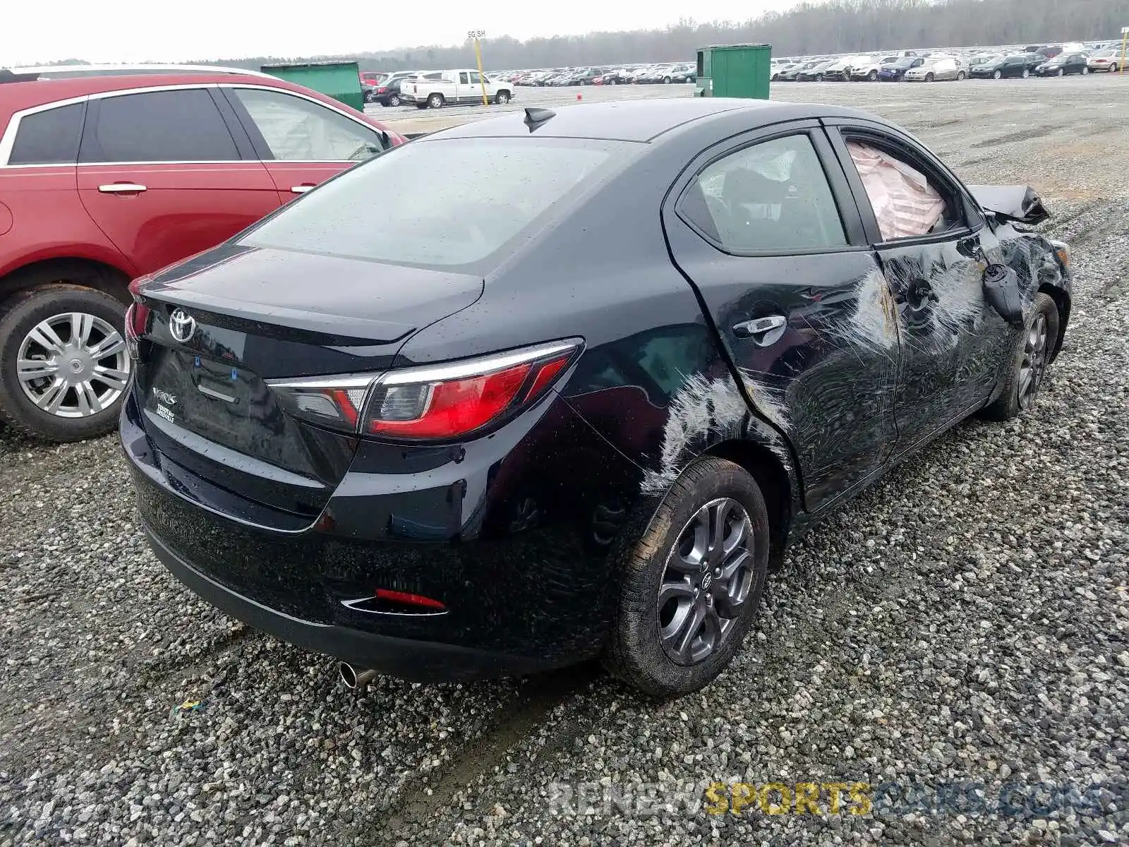 4 Photograph of a damaged car 3MYDLBYV6KY517883 TOYOTA YARIS 2019