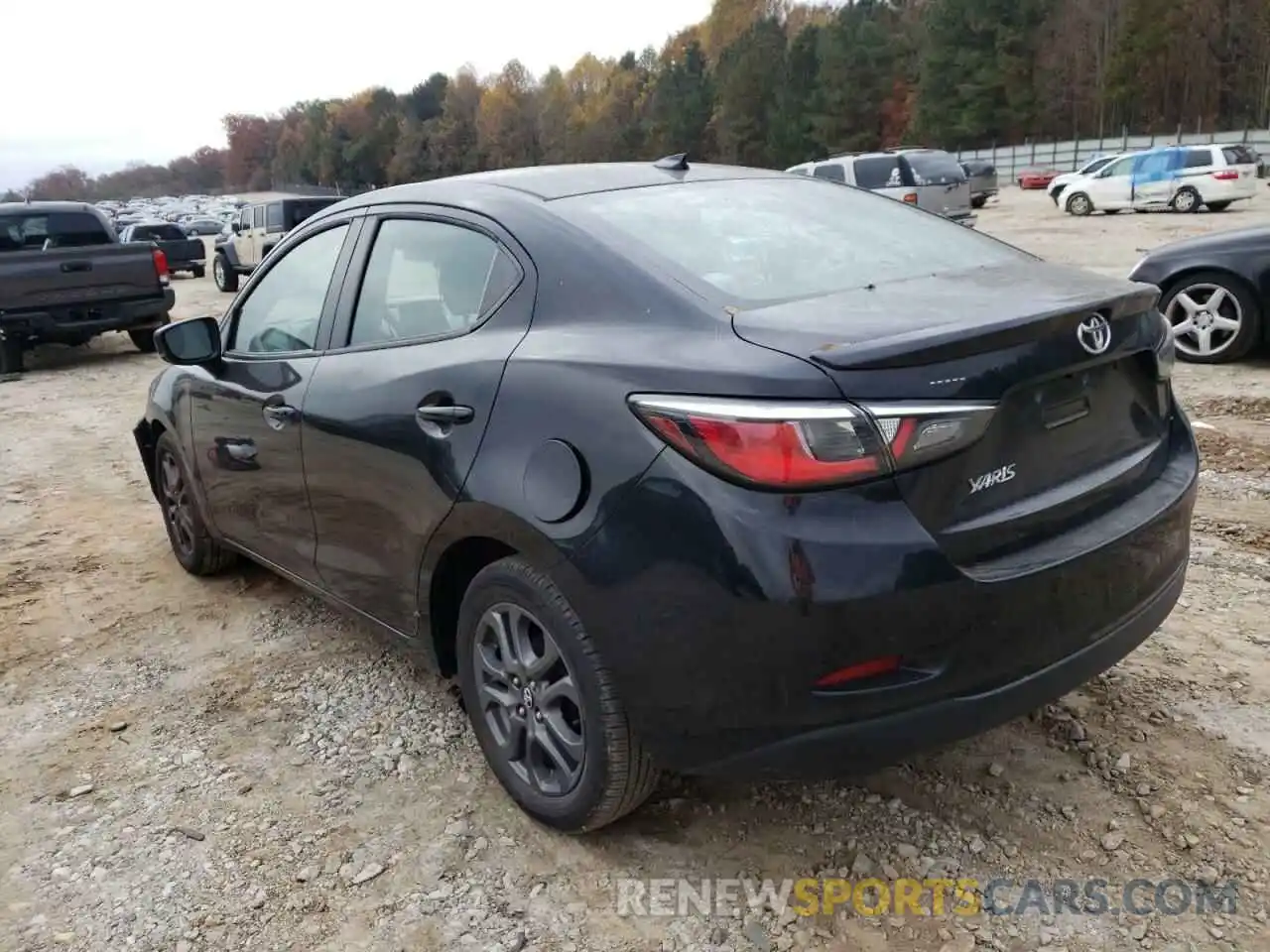 3 Photograph of a damaged car 3MYDLBYV6KY519018 TOYOTA YARIS 2019