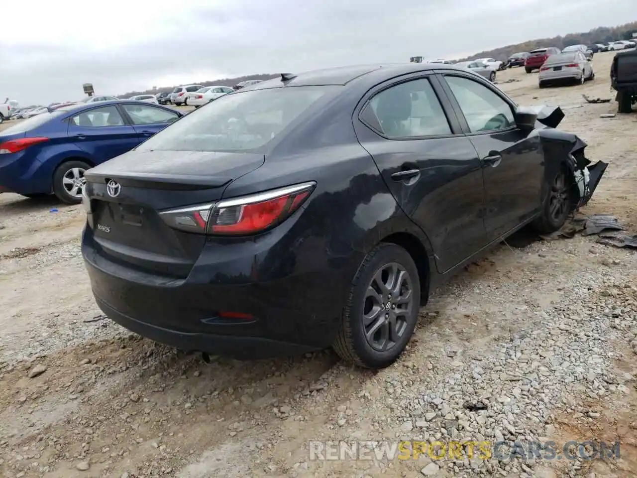 4 Photograph of a damaged car 3MYDLBYV6KY519018 TOYOTA YARIS 2019