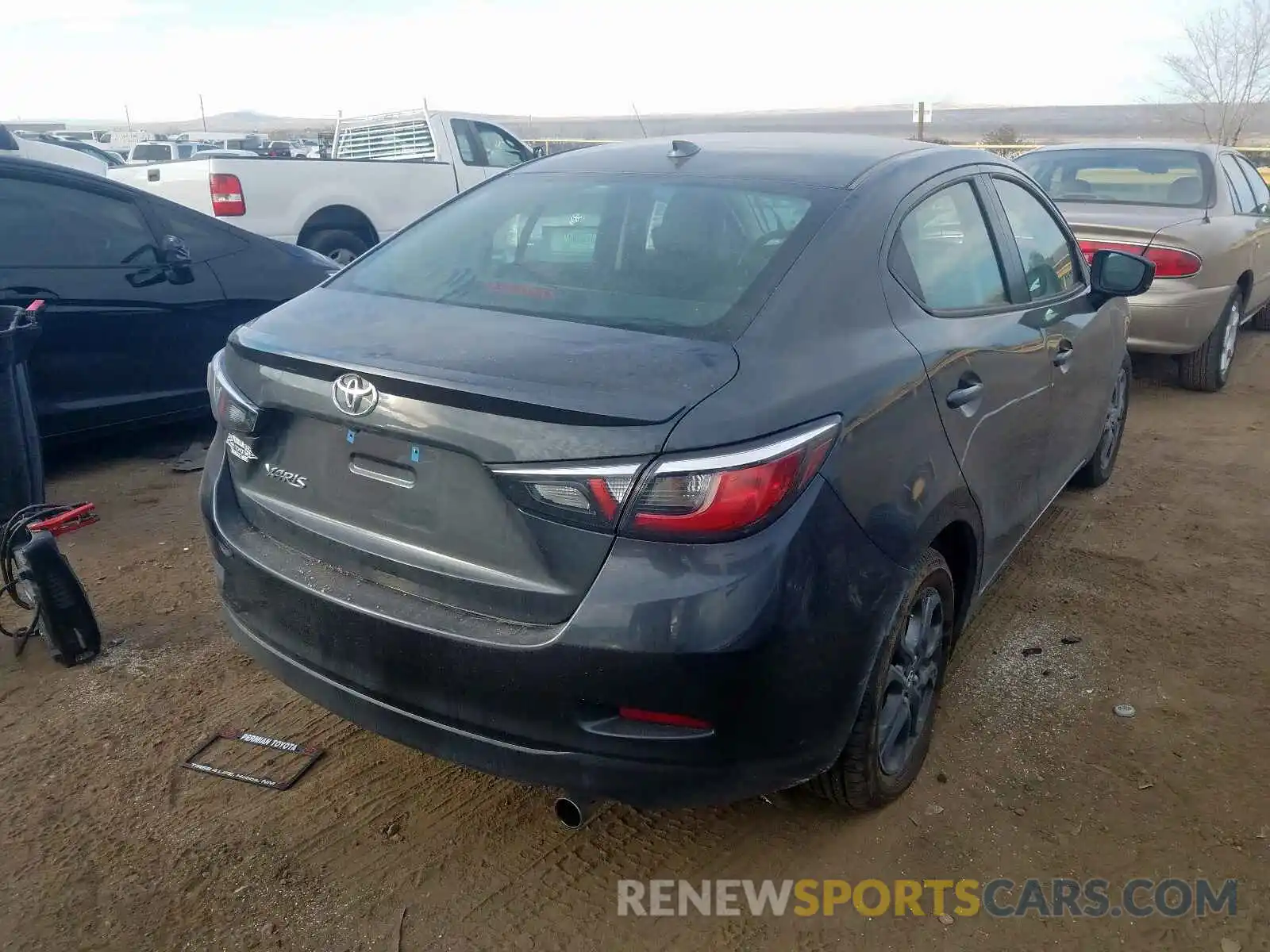 4 Photograph of a damaged car 3MYDLBYV6KY521299 TOYOTA YARIS 2019