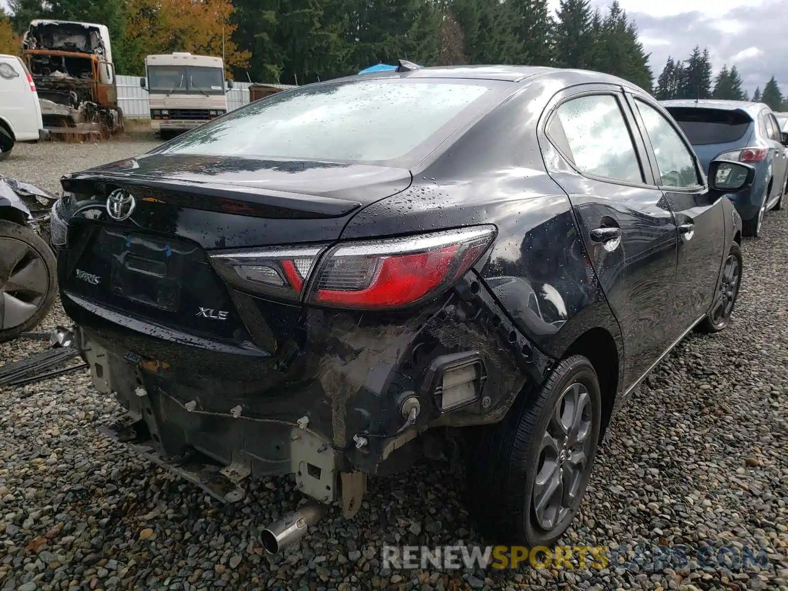 4 Photograph of a damaged car 3MYDLBYV6KY522114 TOYOTA YARIS 2019