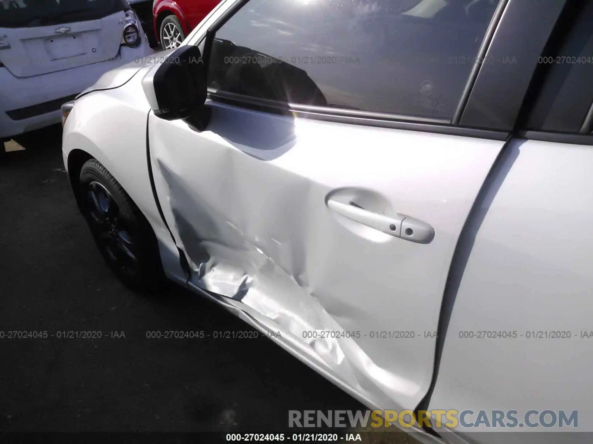 6 Photograph of a damaged car 3MYDLBYV6KY522324 TOYOTA YARIS 2019