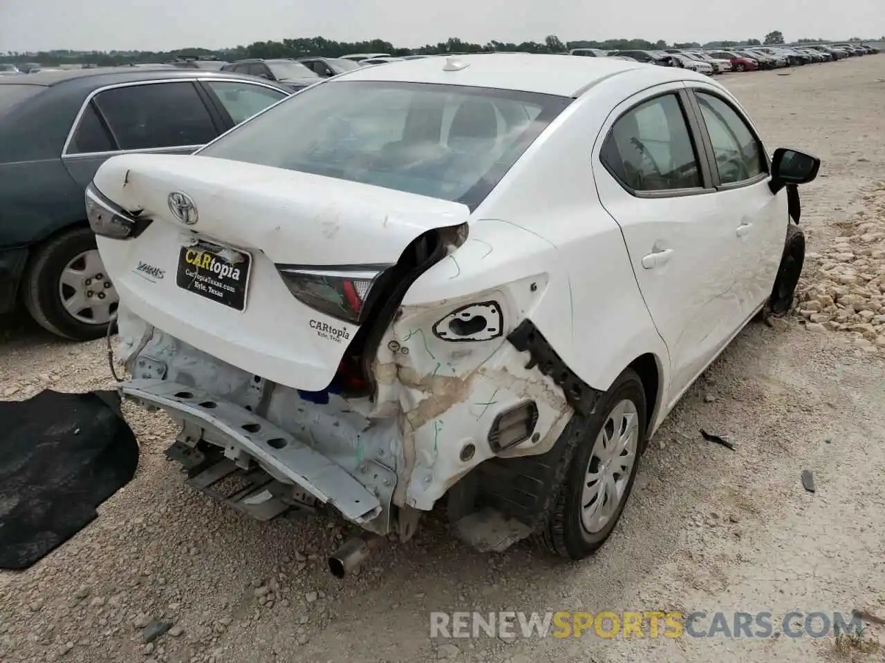 4 Photograph of a damaged car 3MYDLBYV6KY523148 TOYOTA YARIS 2019