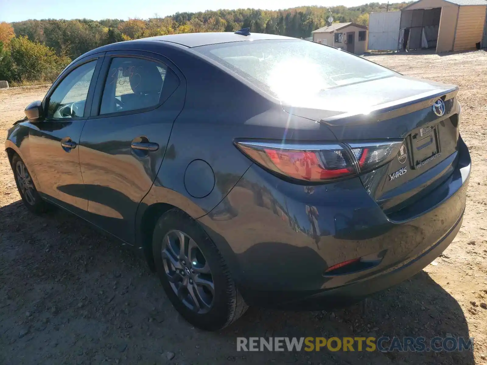 3 Photograph of a damaged car 3MYDLBYV6KY524073 TOYOTA YARIS 2019