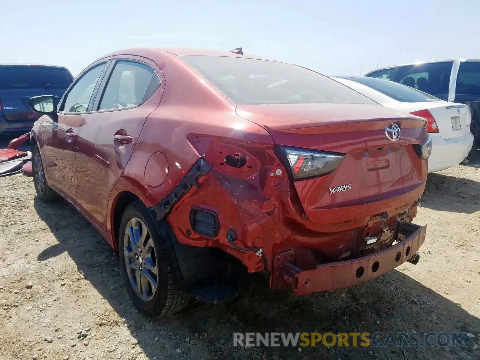 3 Photograph of a damaged car 3MYDLBYV6KY525935 TOYOTA YARIS 2019